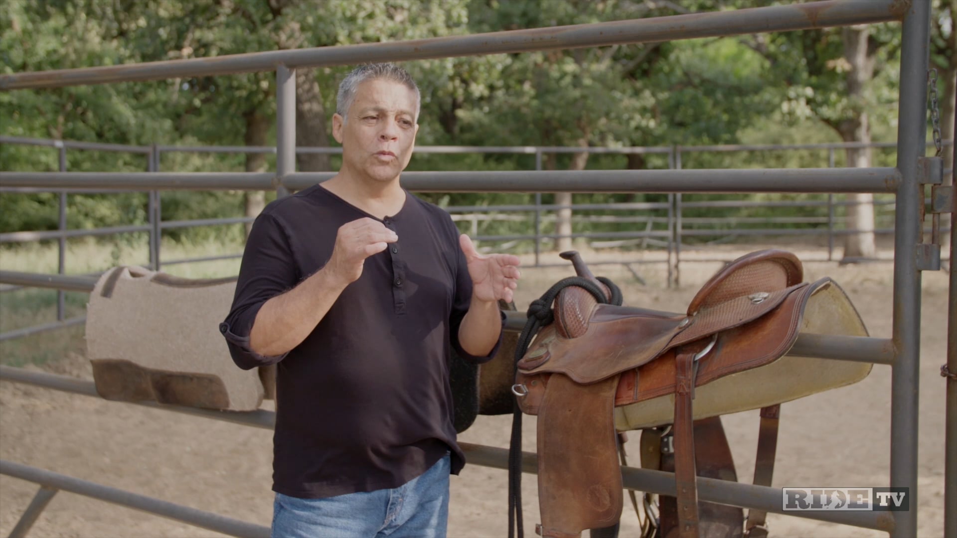 Horsemanship with Eddie Rodriguez - Saddle Fit
