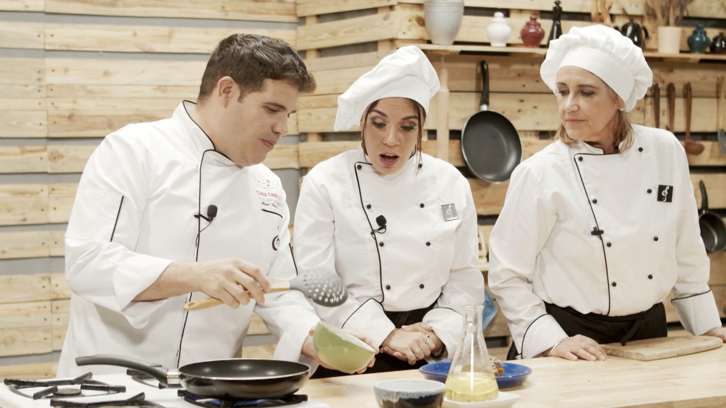 Martha Araújo y Gretel Cazón