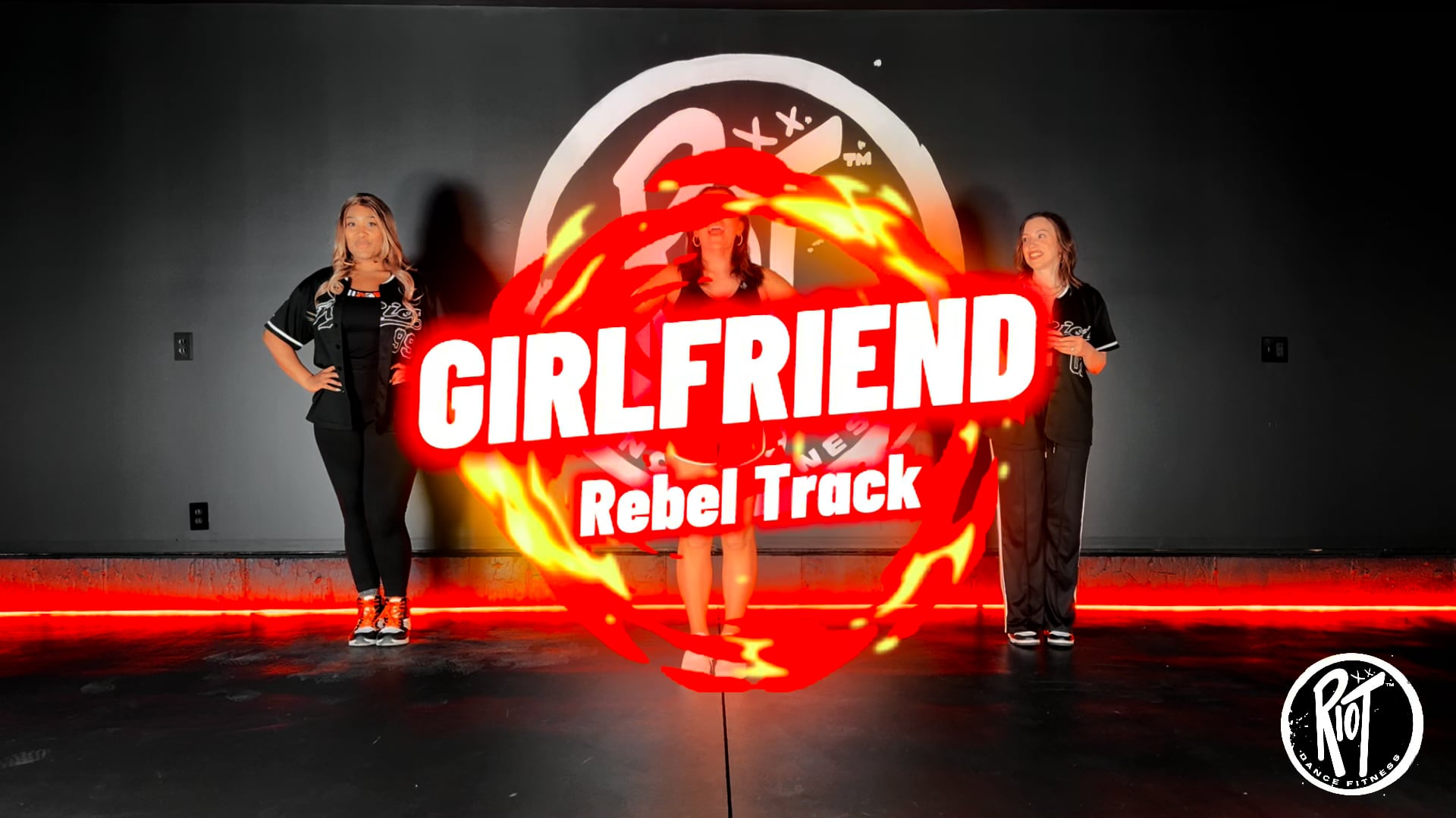 Girlfriend- Avril Lavigne