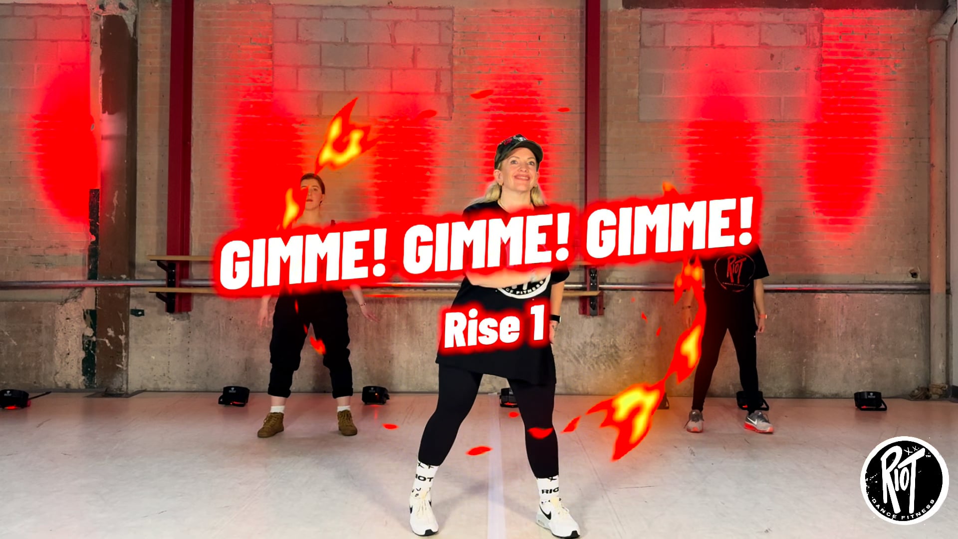 GIMME! GIMME! GIMME! (A man after midnight)- Le Pedre