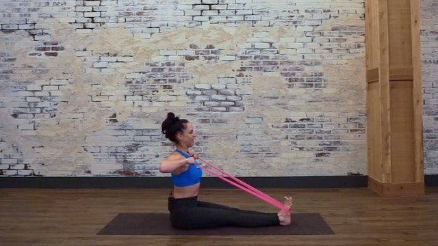 The Burn Series 28: Full Body Loop Band Workout