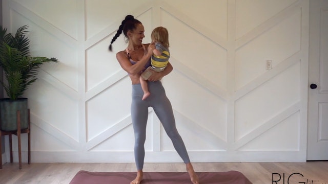 Mom Life Workout 9: Toddler Holding Workout