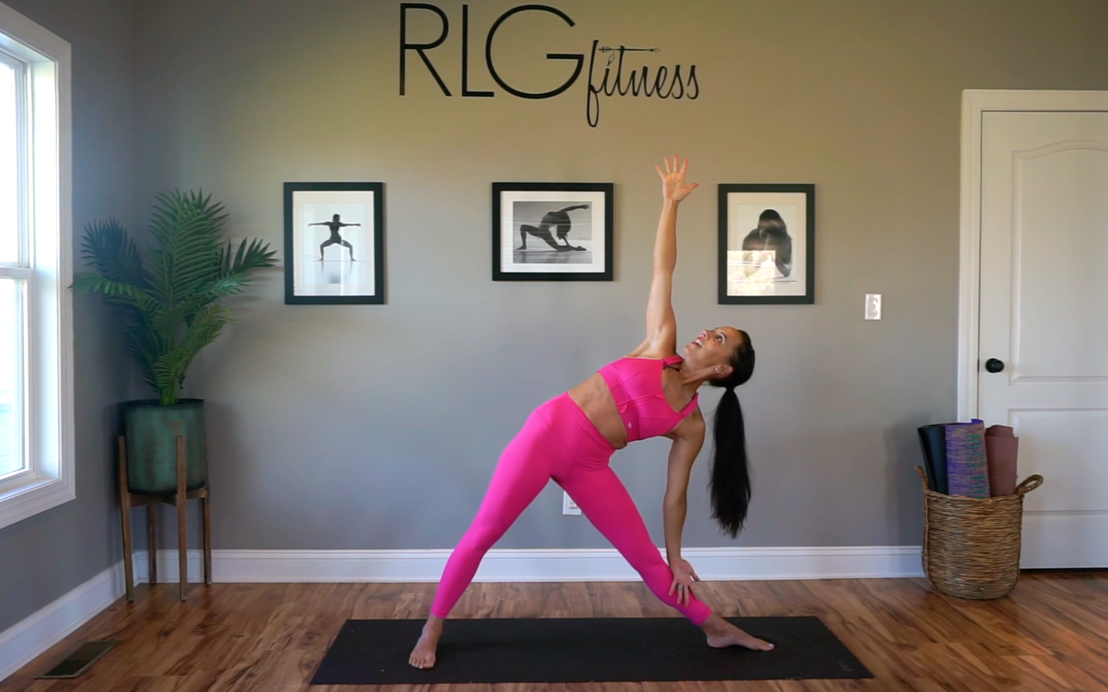 Core & More 43: Yoga Abs 