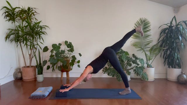 JENN SHORT+SWEET - 01/11/2021