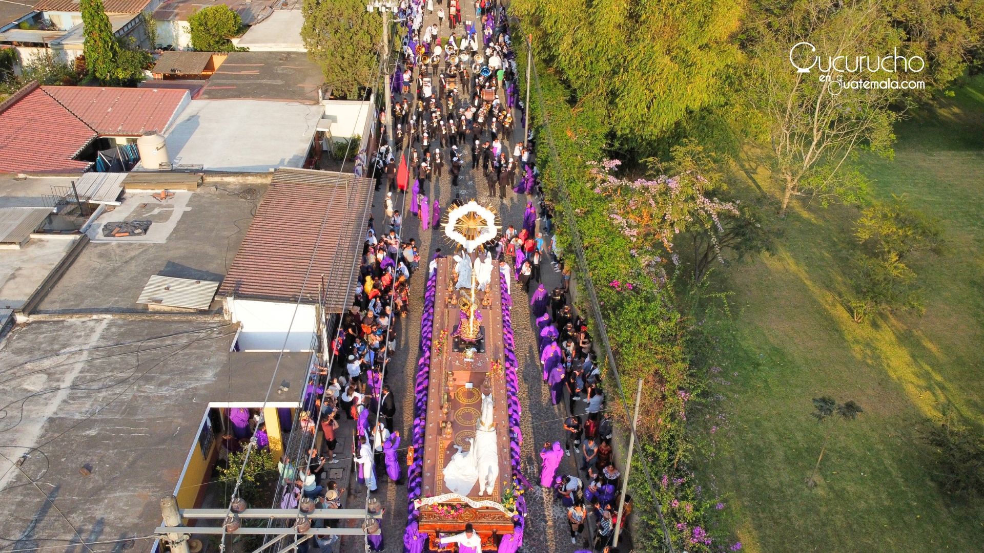Jueves Santo 2024: Procesión de Jesús del Perdón, Antigua Guatemala