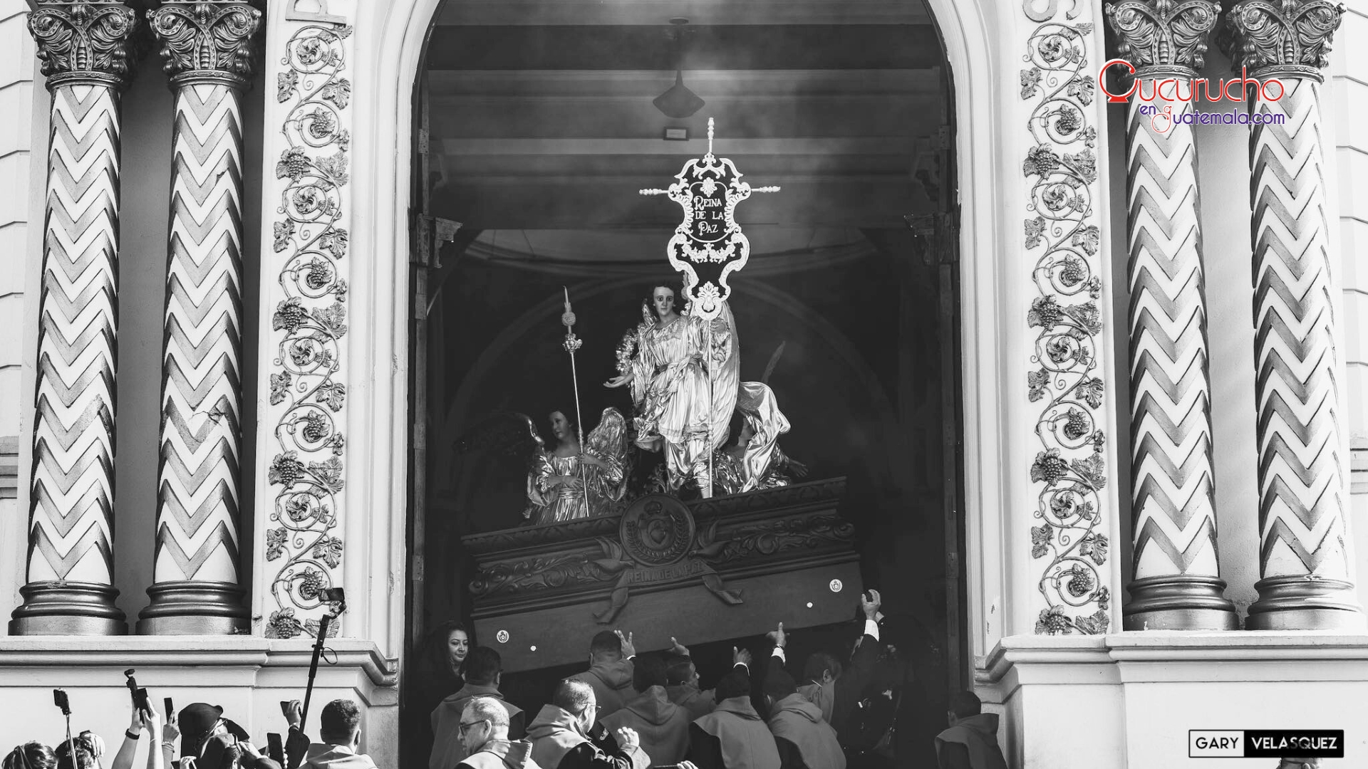 Viernes Santo: Procesión del Cristo Yacente, El Calvario, Ciudad de Guatemala