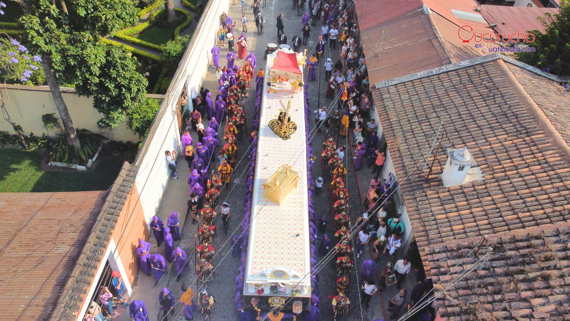 Jueves Santo 2024: Procesión de Jesús de la Humildad, Antigua Guatemala