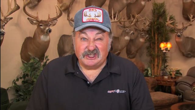 Roger Bow Kills Old Buck*