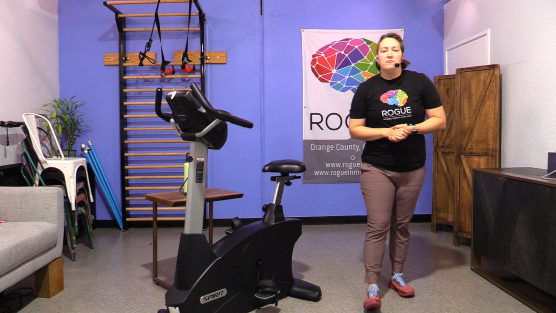 12-1-25 Cardio ~ Monday ~ 40 Minutes of Intervals with Alyx!