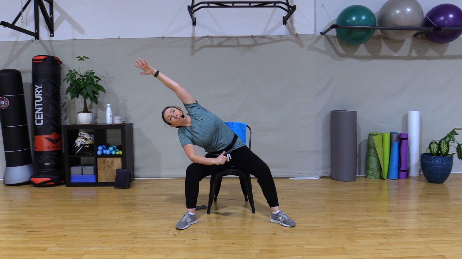 12-19-20 PWR Moves - Saturday Stretch!