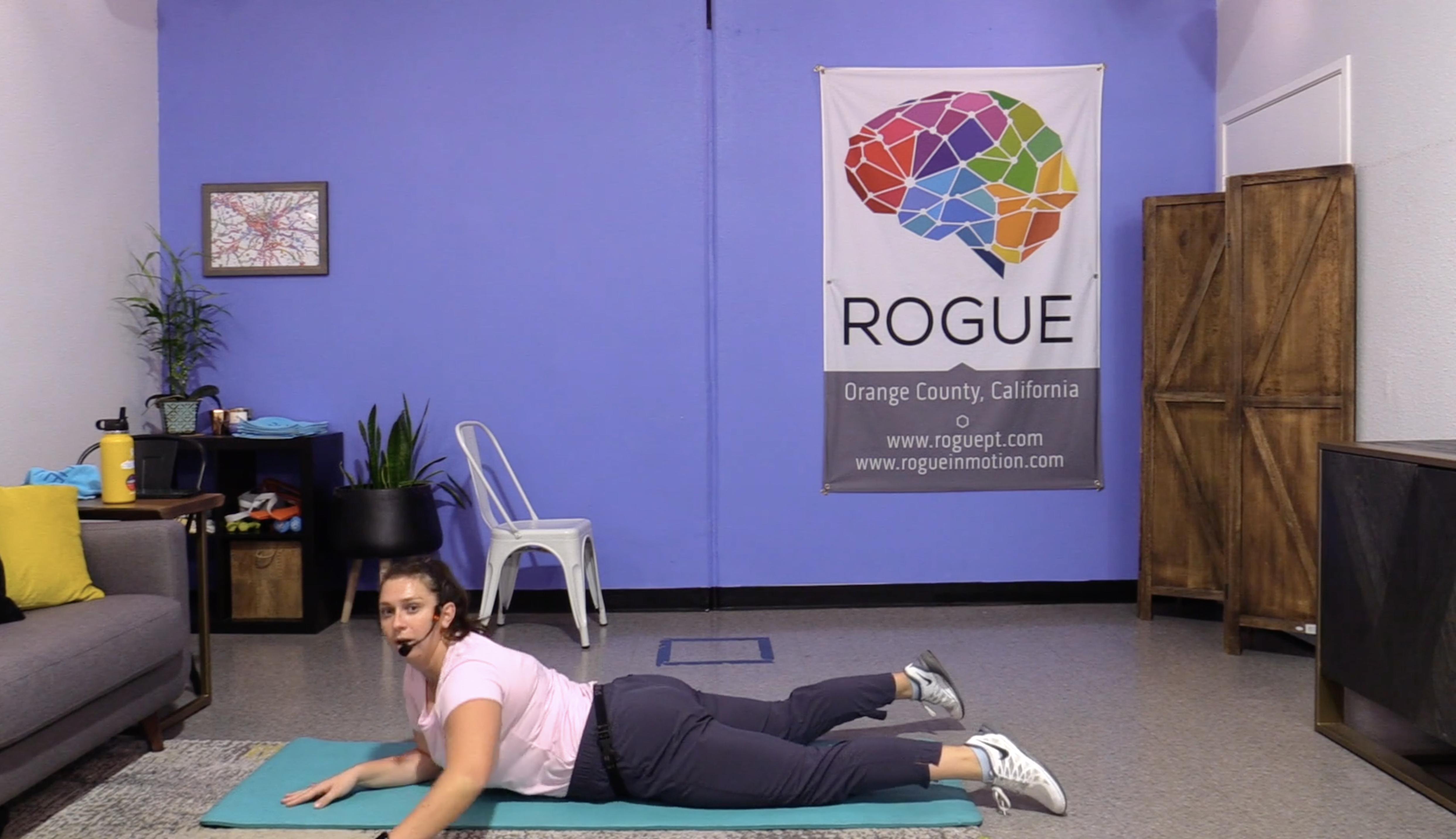 12-1-22 HIIT - Thursday - Mobility Week with Julia!