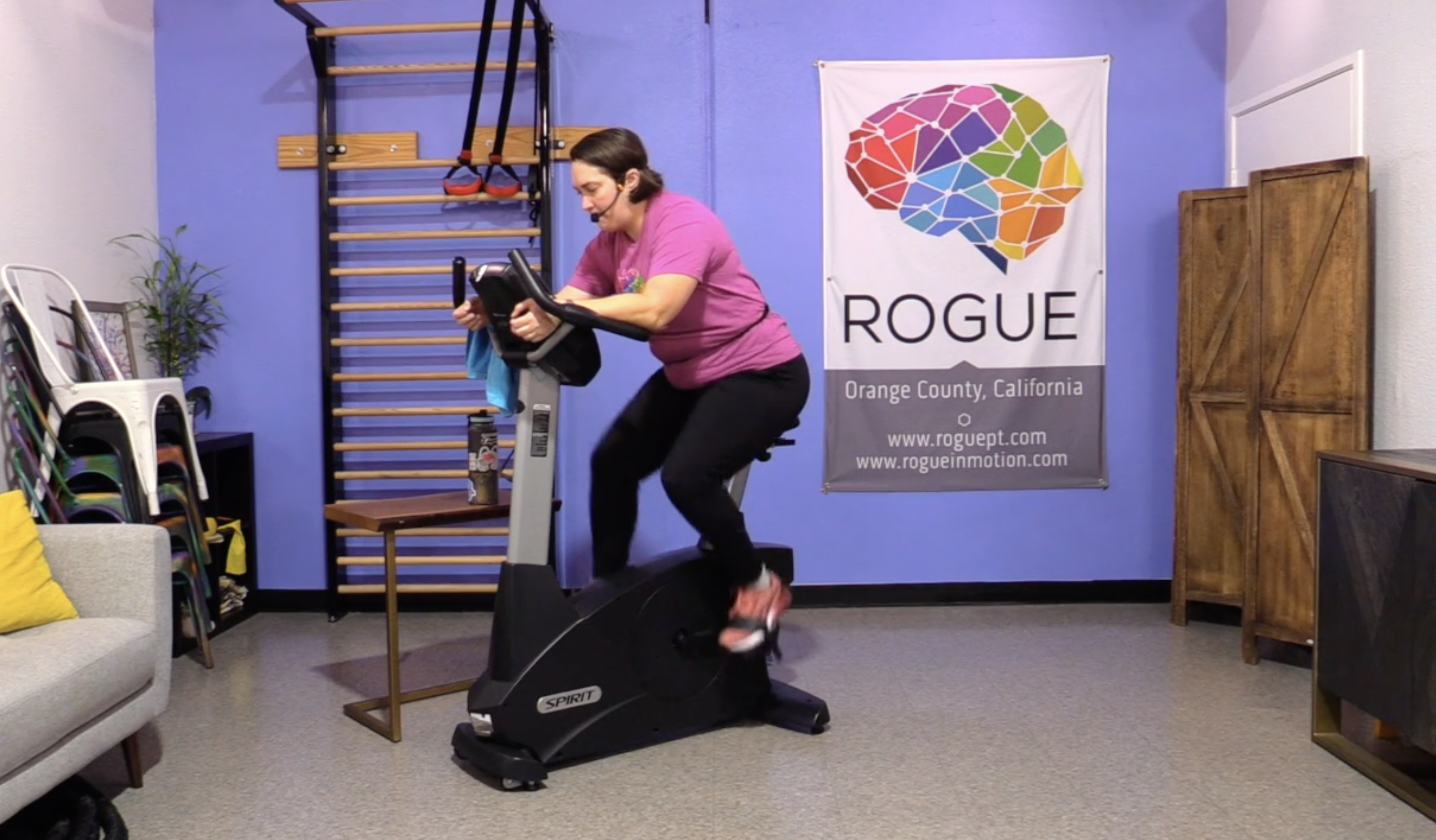 8-12-24 Cardio ~ Monday ~ 40 Minutes of Intervals with Alyx!