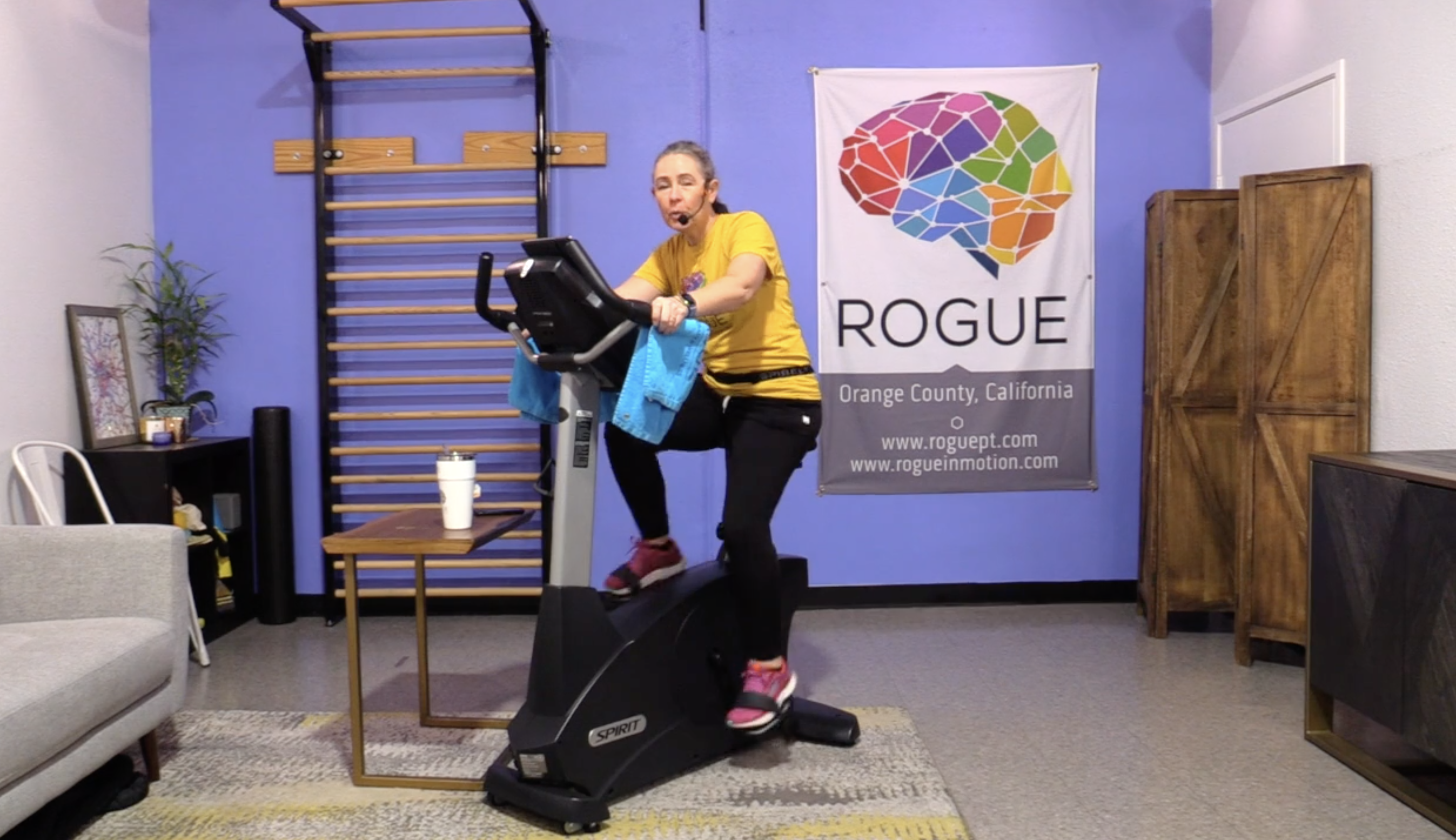 2-12-24 Cardio ~ Monday ~ 35 Minutes of Intervals with Claire!