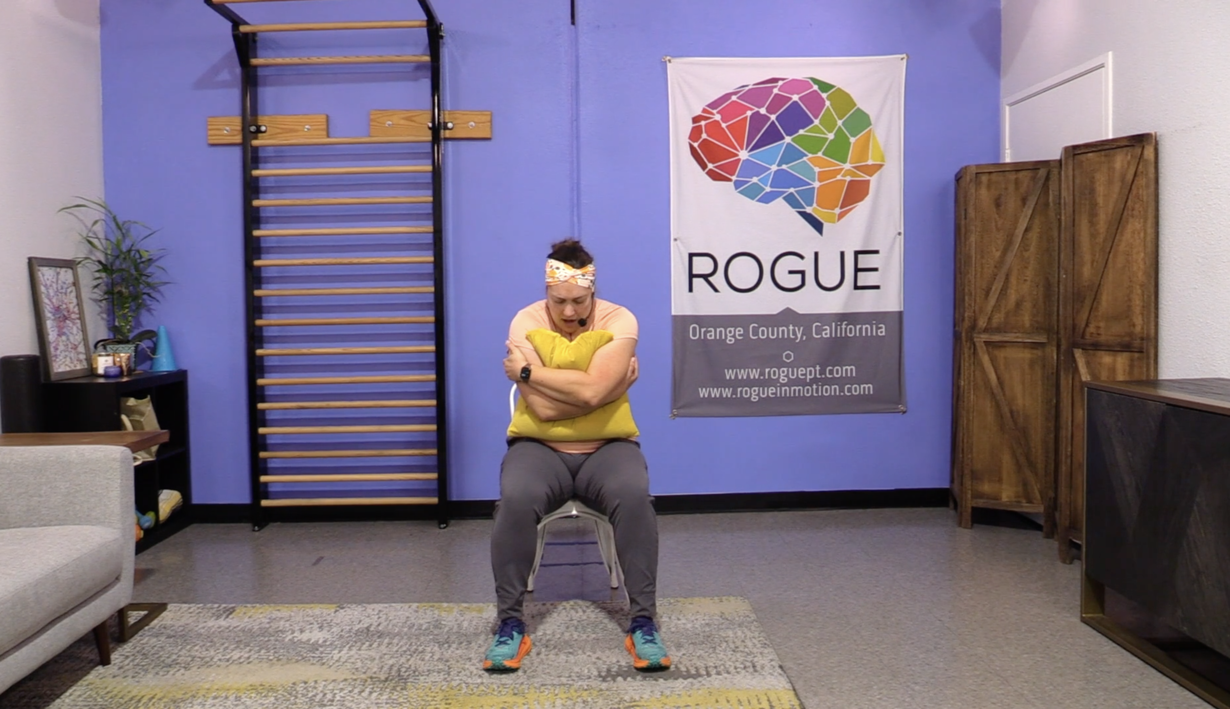 10-30-23 PWR! Moves ~ Monday ~ Mobility Week with Alyx!