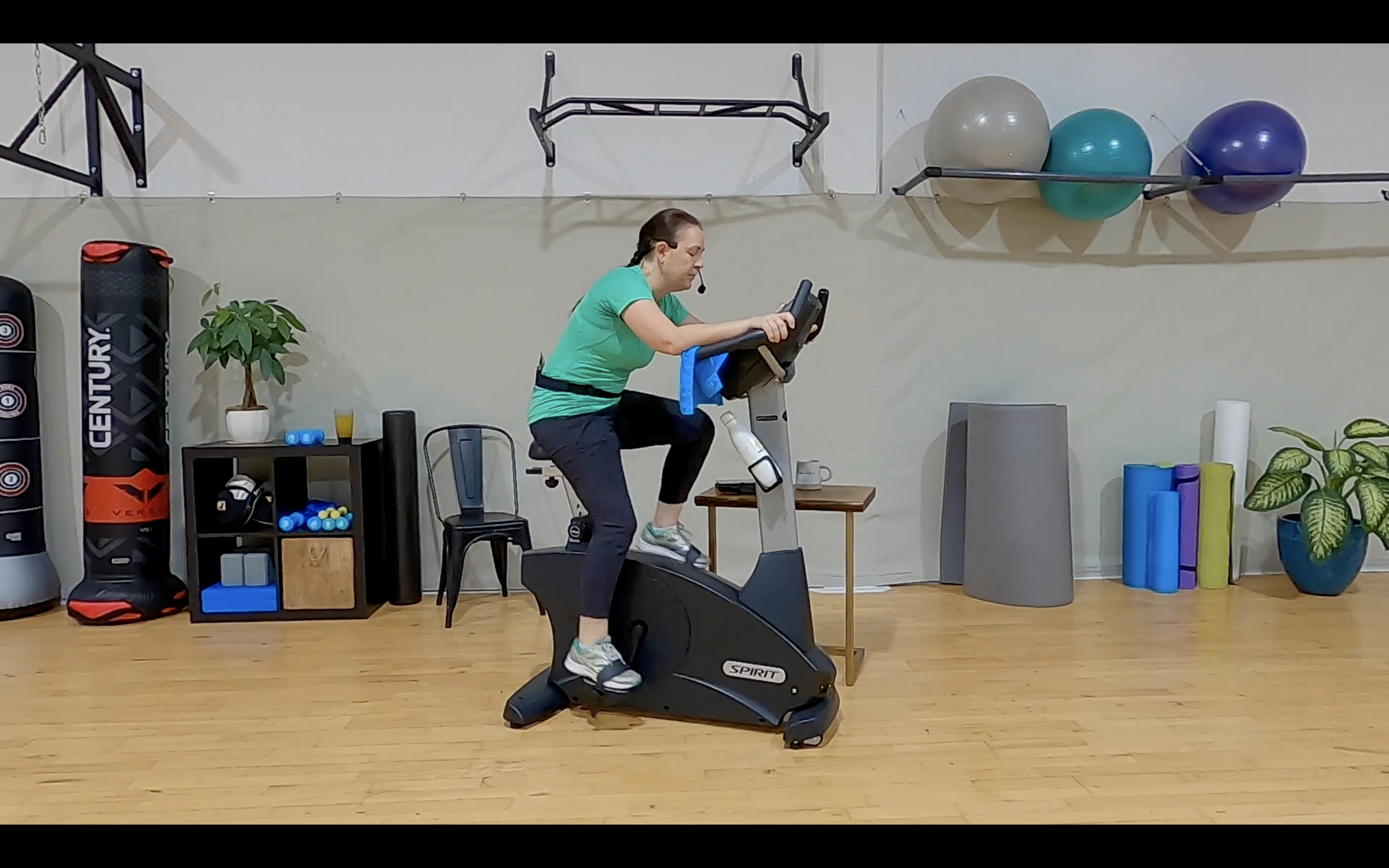 8-31-20 Cardio -- 40 Minutes with Intervals!