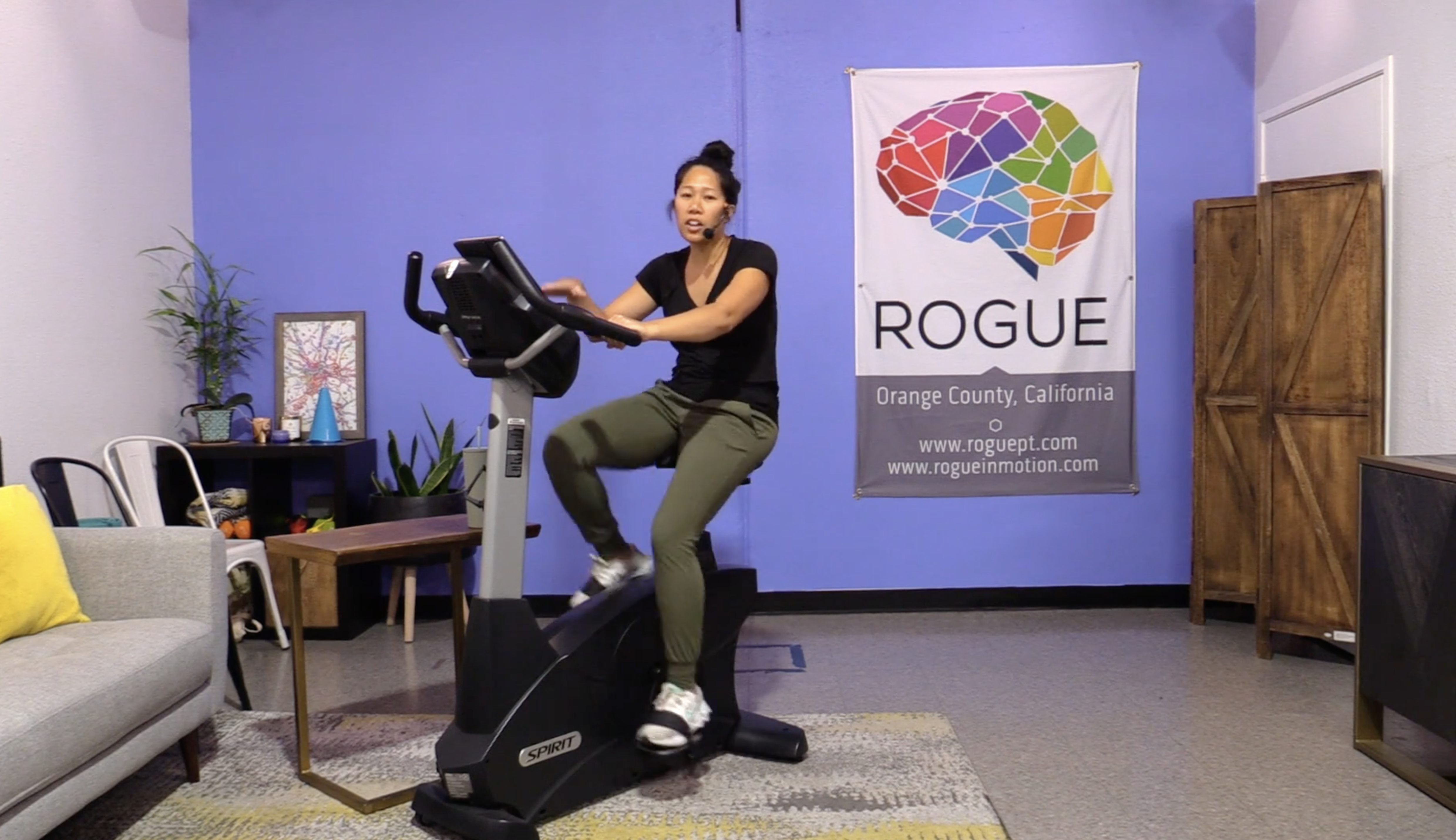 9-1-23 Cardio ~ Friday ~ 30 Minutes of Intervals with Jamie!