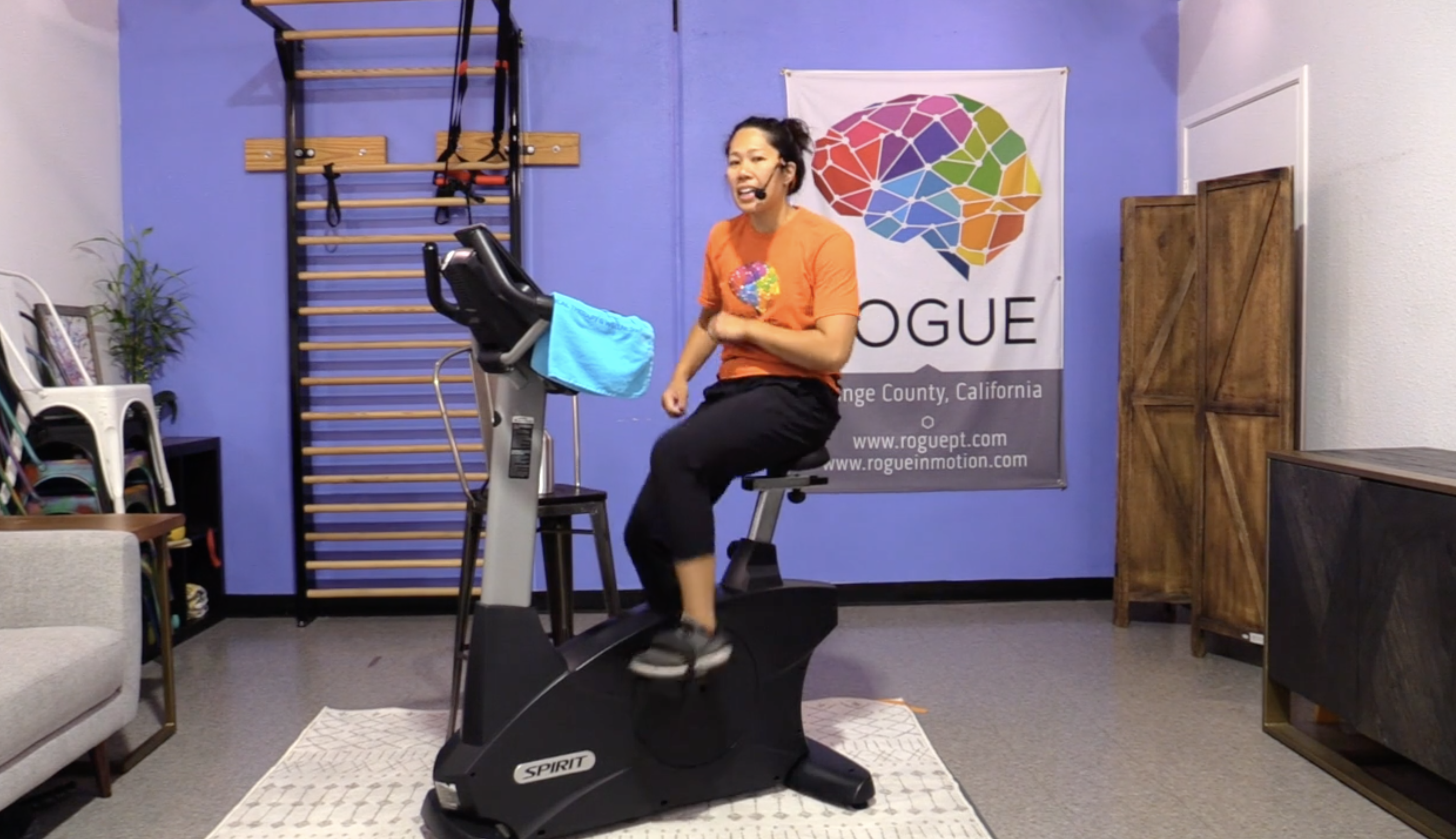 8-28-24 Cardio ~ Wednesday ~ 40 Minutes of Intervals with Jamie!