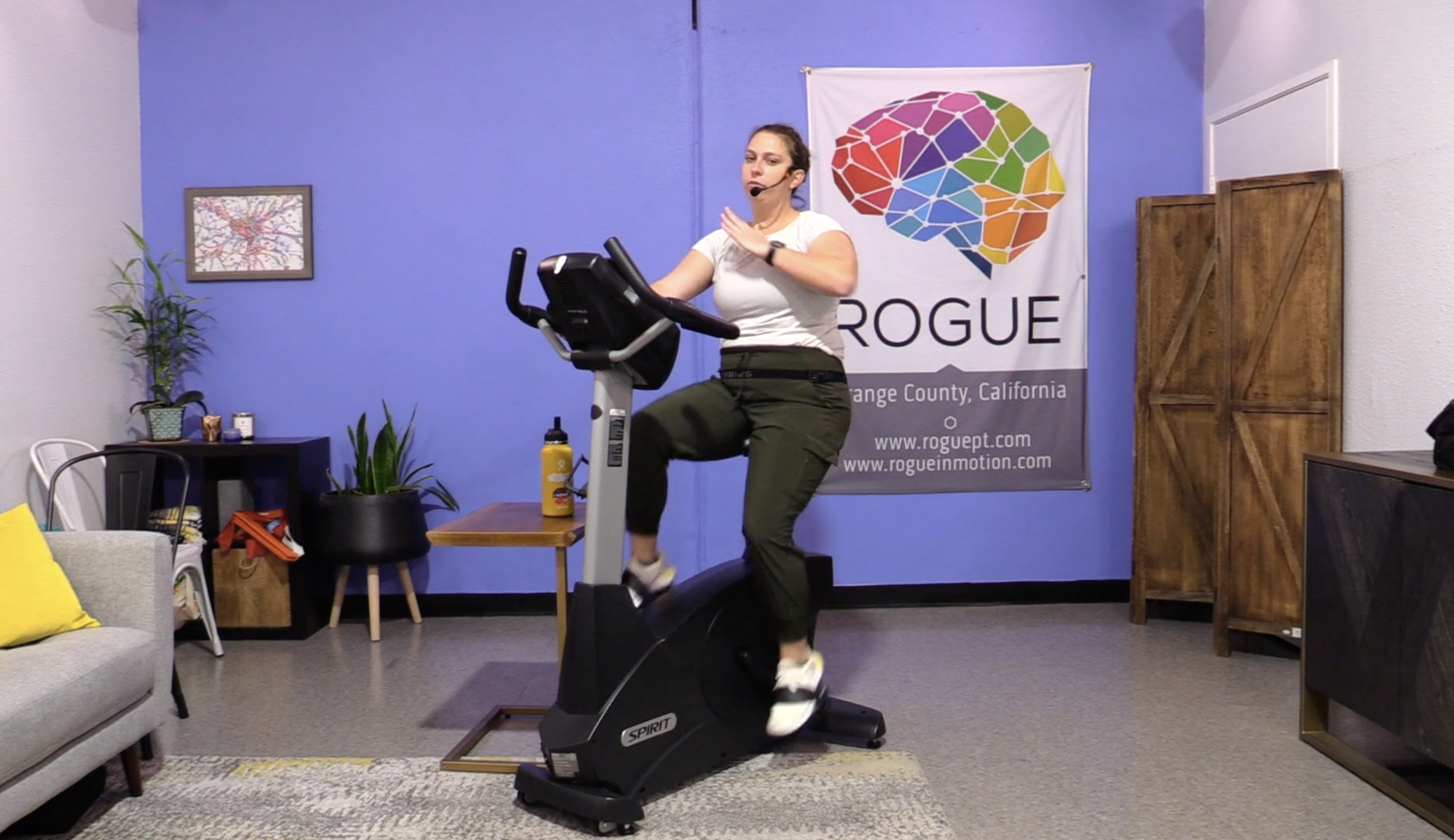 2-17-23 Cardio - Friday - 30 Minutes of Intervals with Julia!