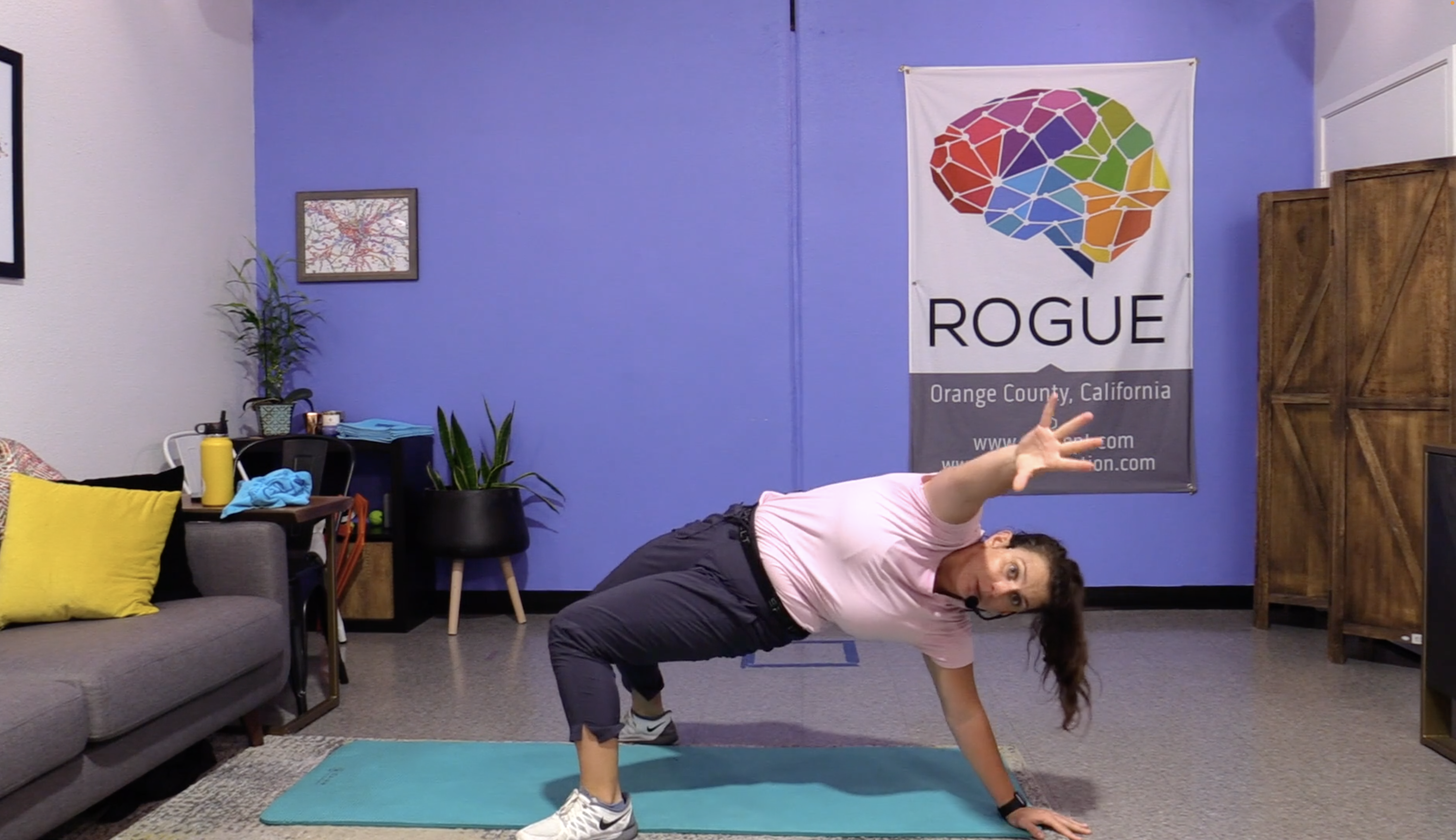 10-20-22 HIIT - Thursday - Strength Week with Julia!