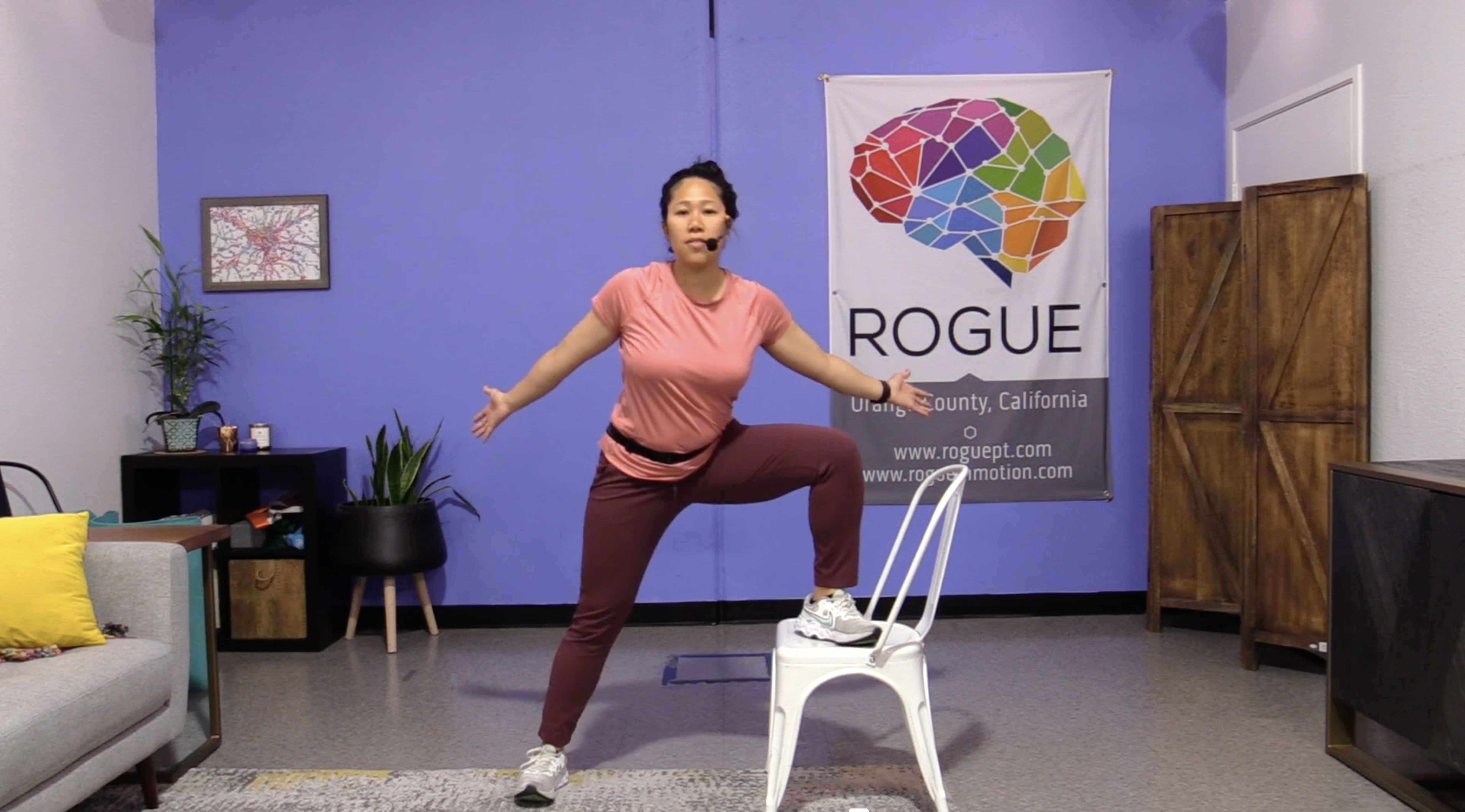 4-11-23 PWR! Moves - Tuesday - Balance + Posture Week with Jamie!