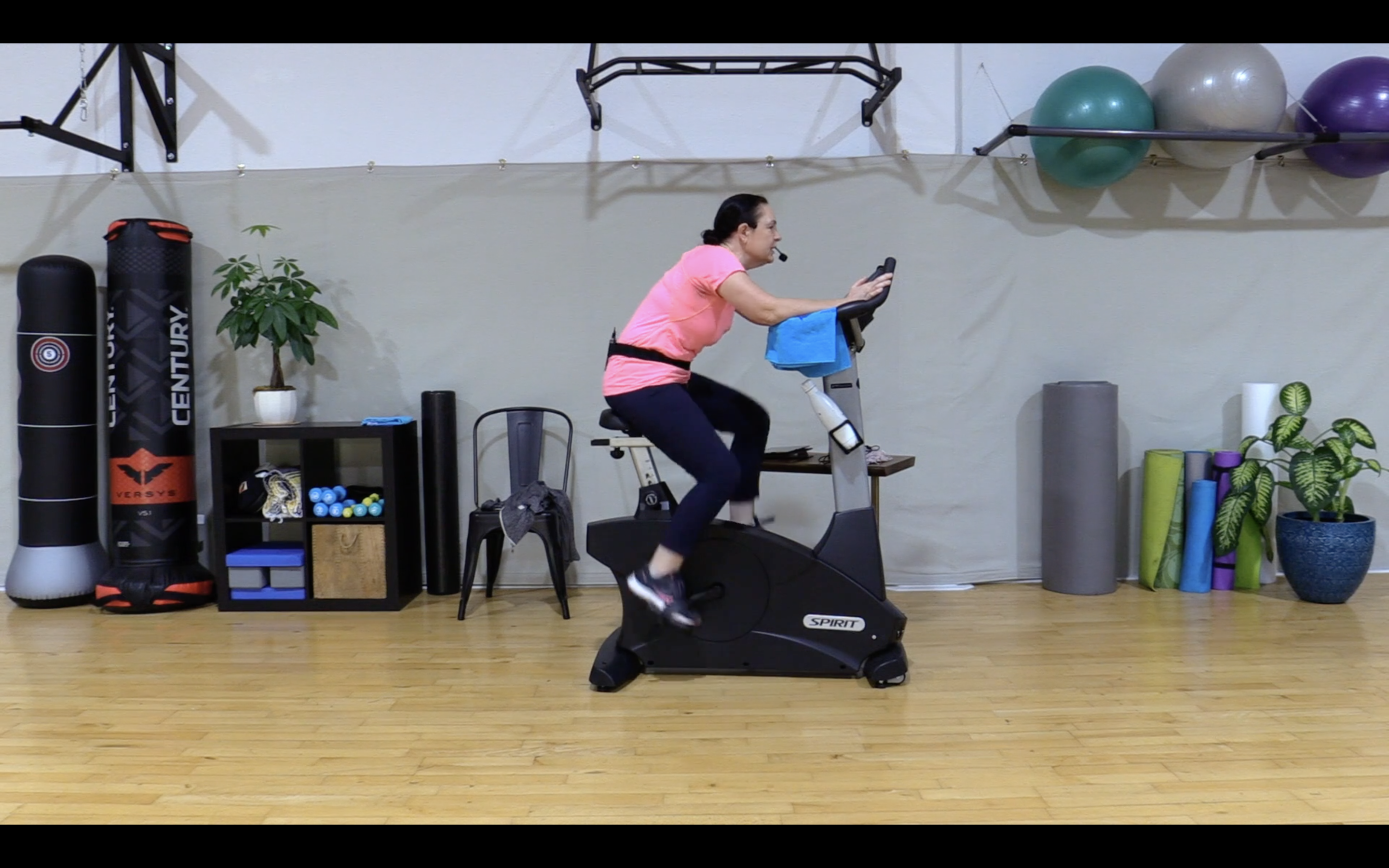 10-28-20 Cardio -- 40 Minutes with Intervals!