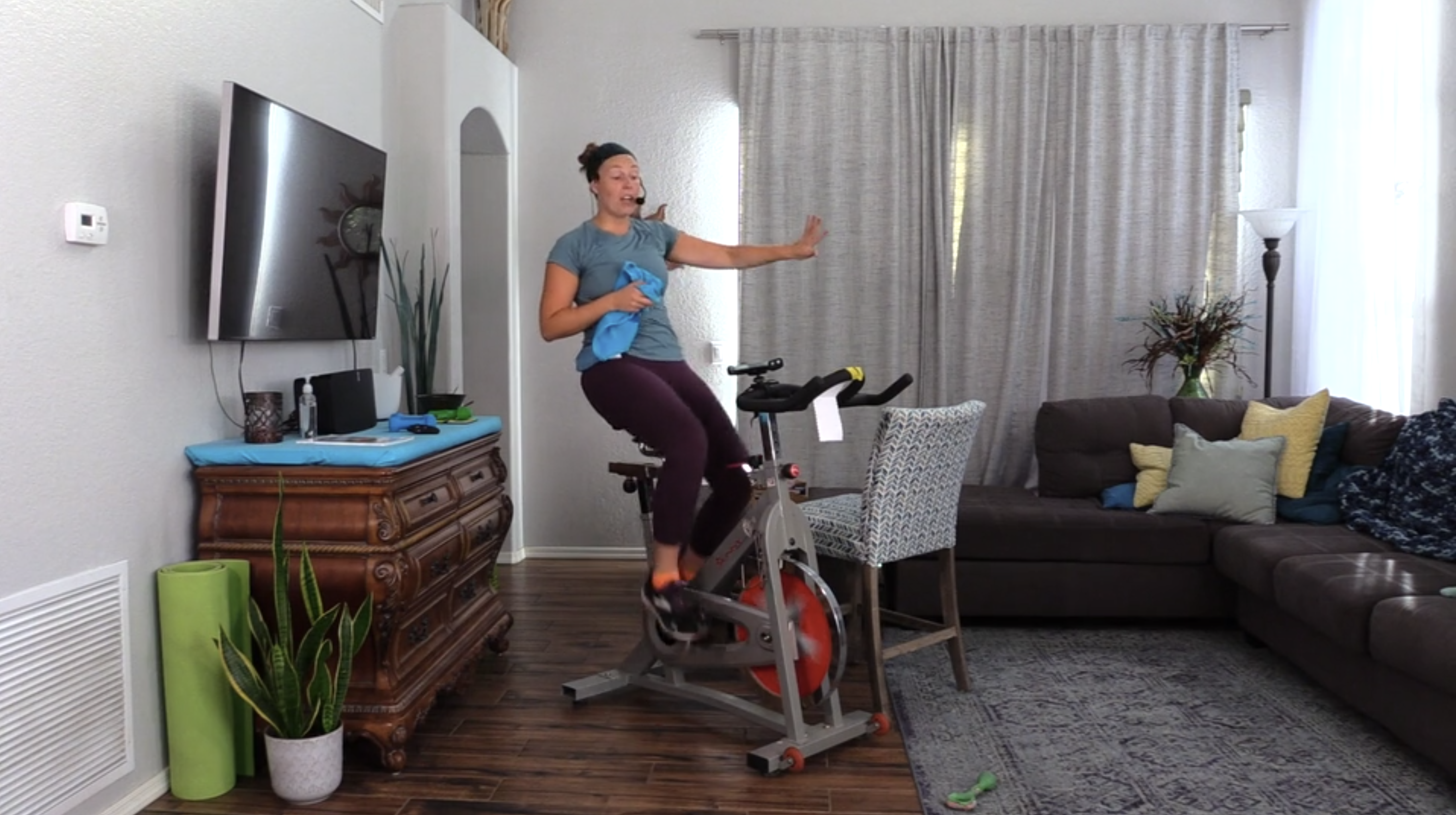 10-13-21 Cardio -- 40 Minutes with Intervals!