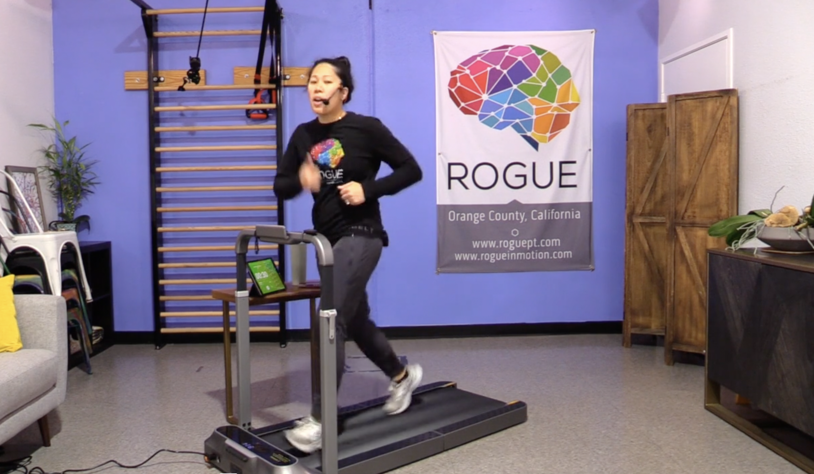 12-4-24 Cardio ~ Wednesday ~ 40 Minutes of Intervals with Jamie!