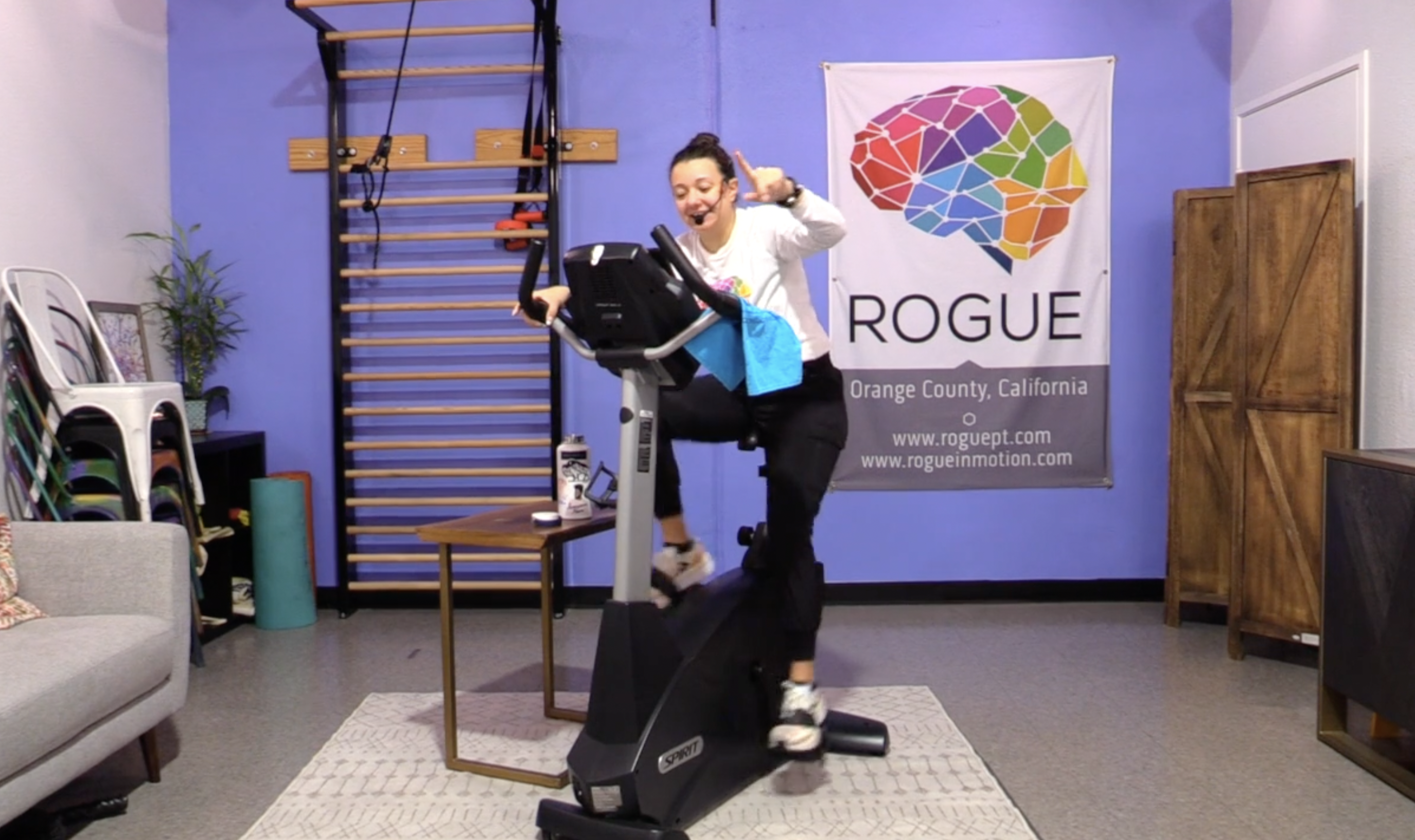 11-15-24 Cardio ~ Friday ~ 40 Minutes of Intervals with Madi!