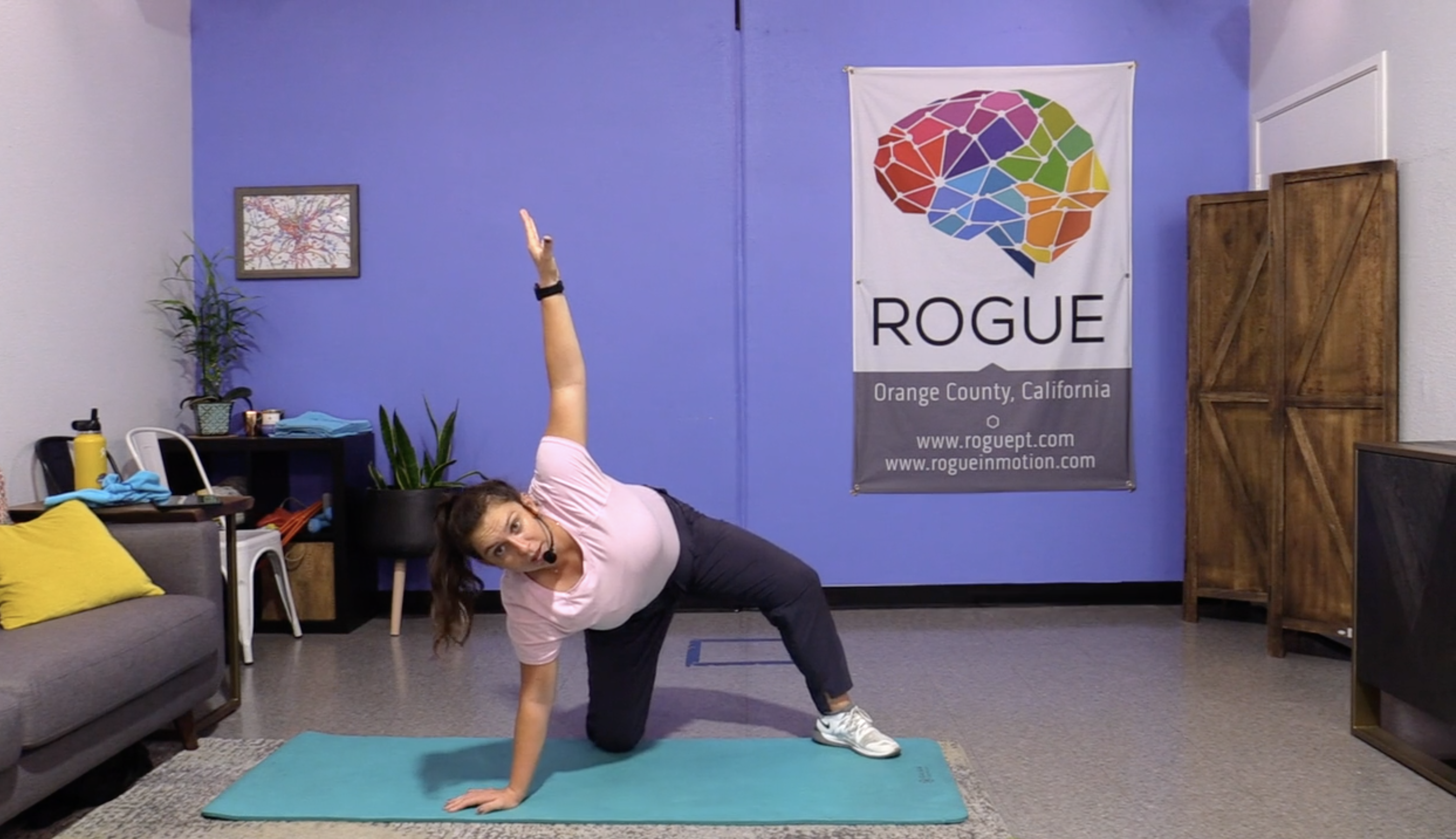 11-3-22 HIIT - Thursday - Mobility week with Julia!