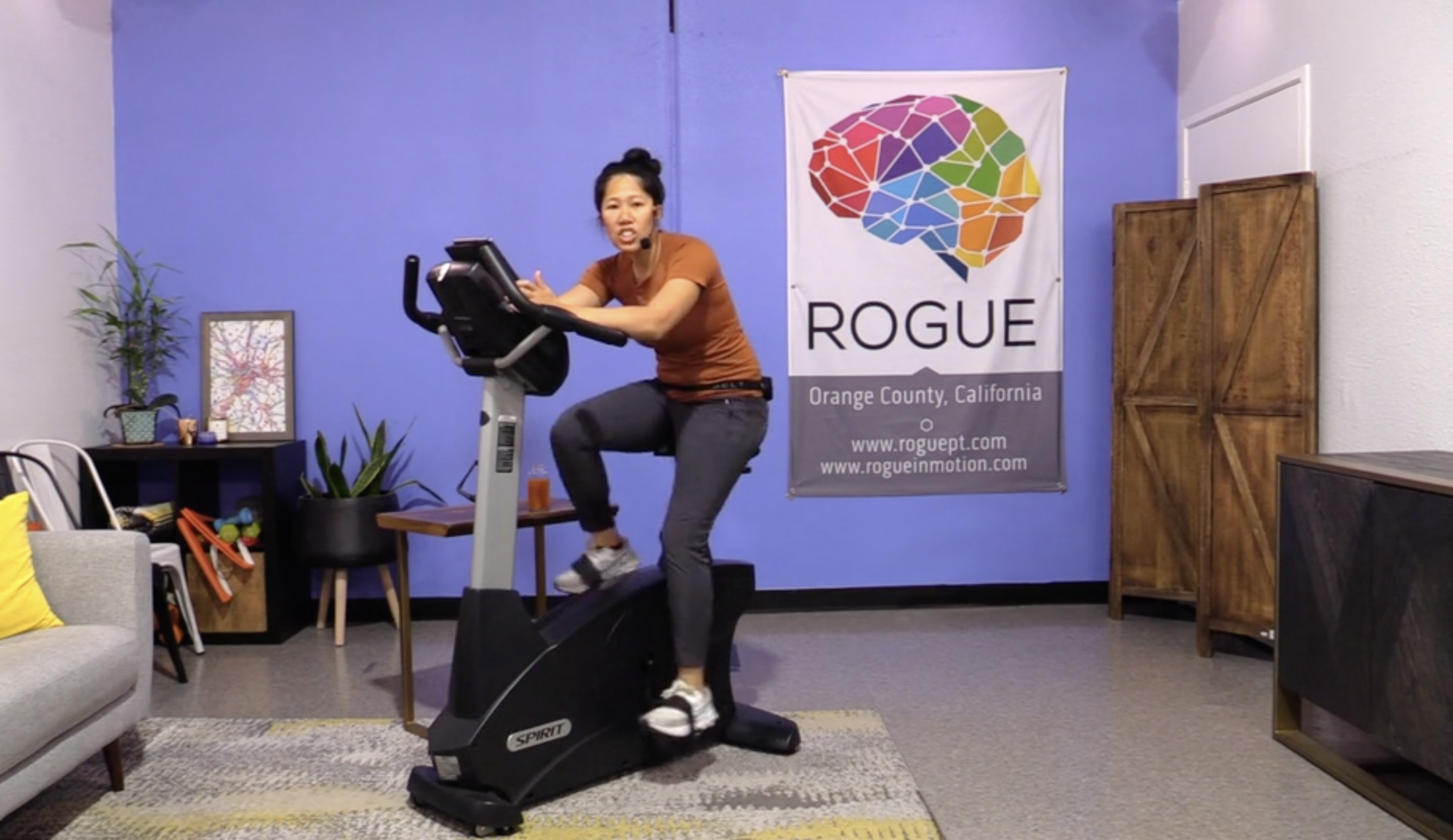 8-11-23 Cardio ~ Friday ~ 30 Minutes of Intervals with Jamie!