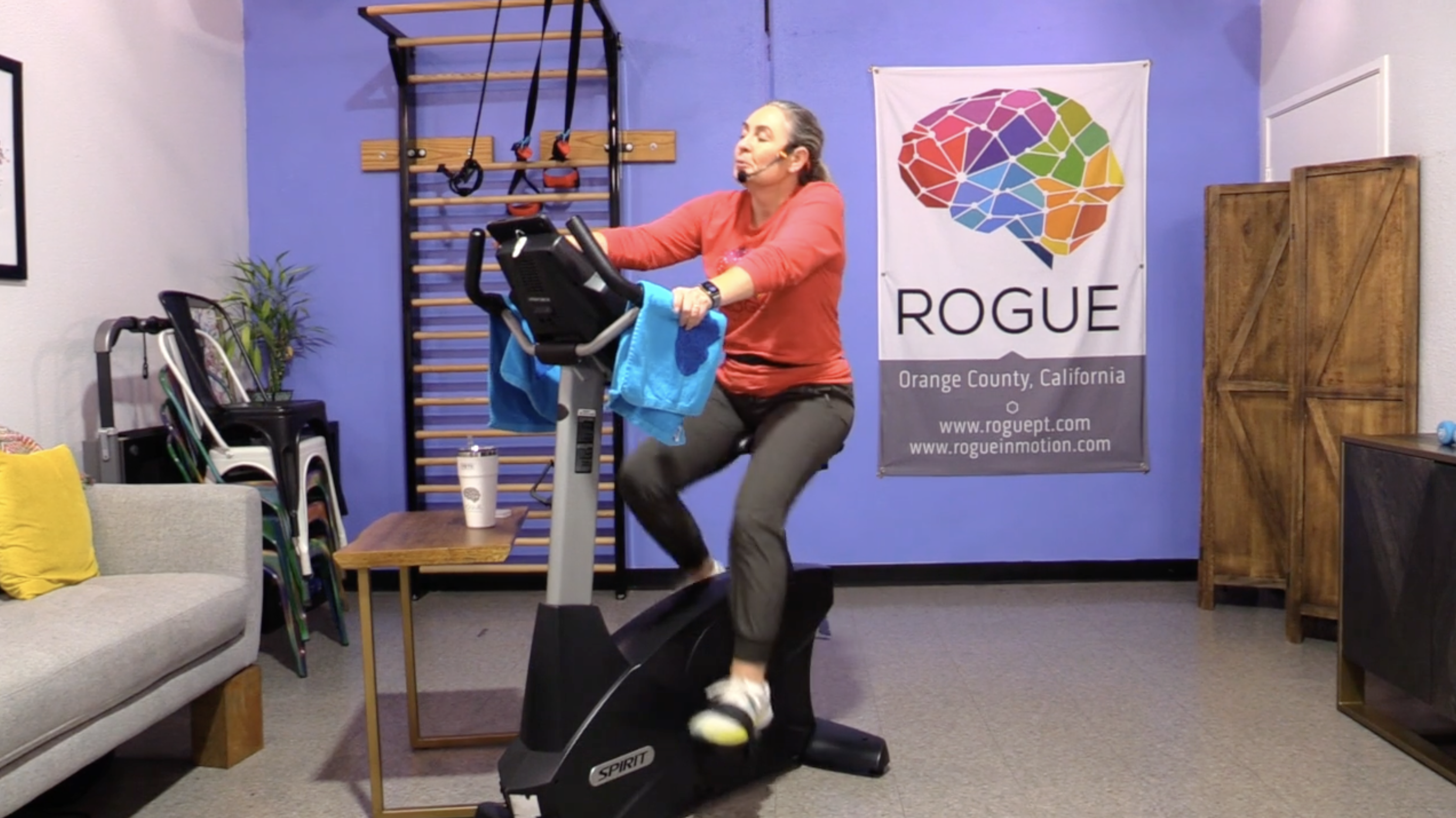 12-19-25 Cardio ~ Friday ~ 40 Minutes of Intervals with Claire!