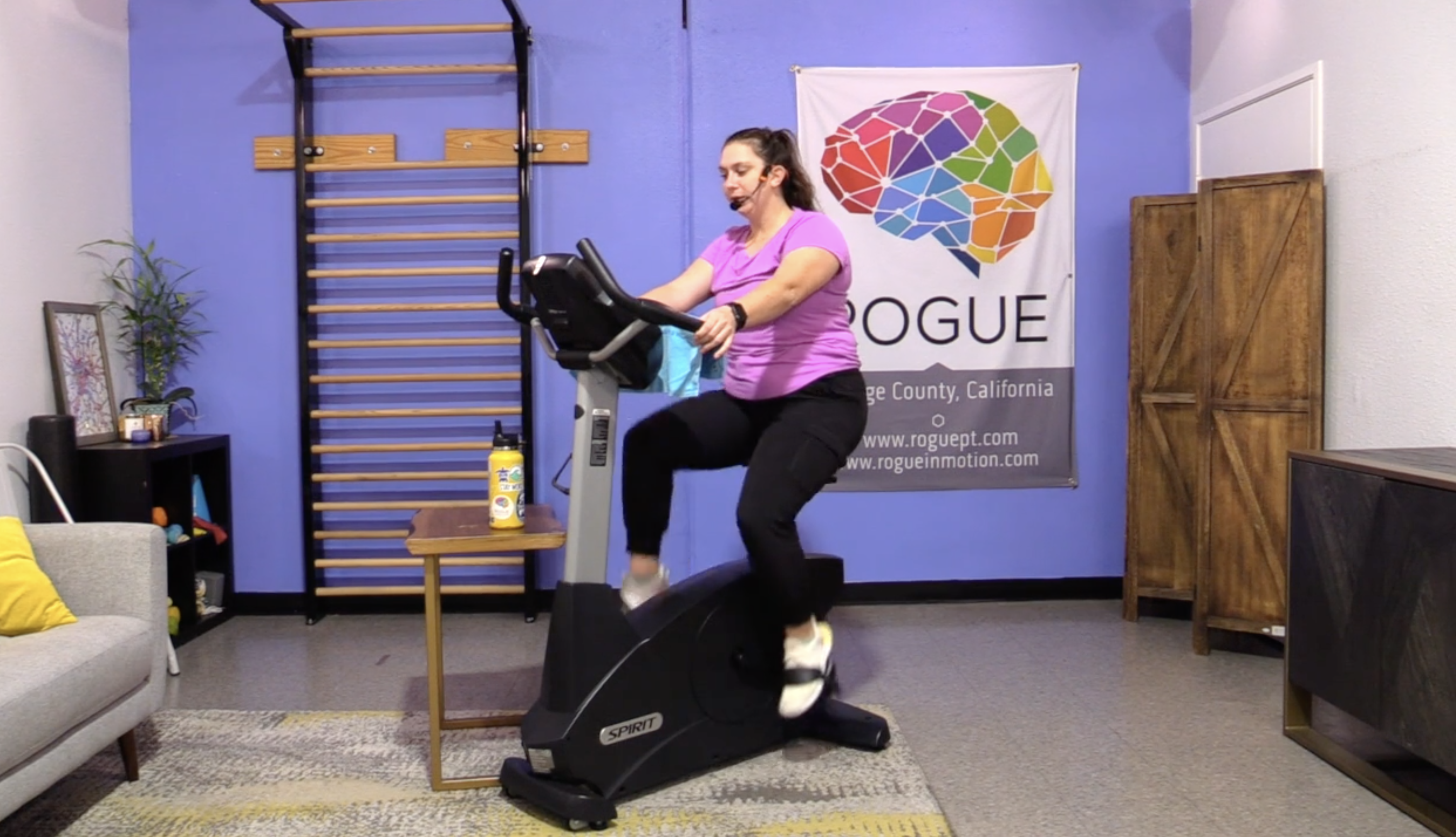 1-22-24 Cardio ~ Monday ~ 35 Minutes of Intervals with Julia!!