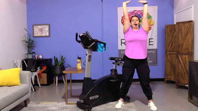 5-5-23 Cardio - Friday - 30 Minutes of Intervals with Julia!