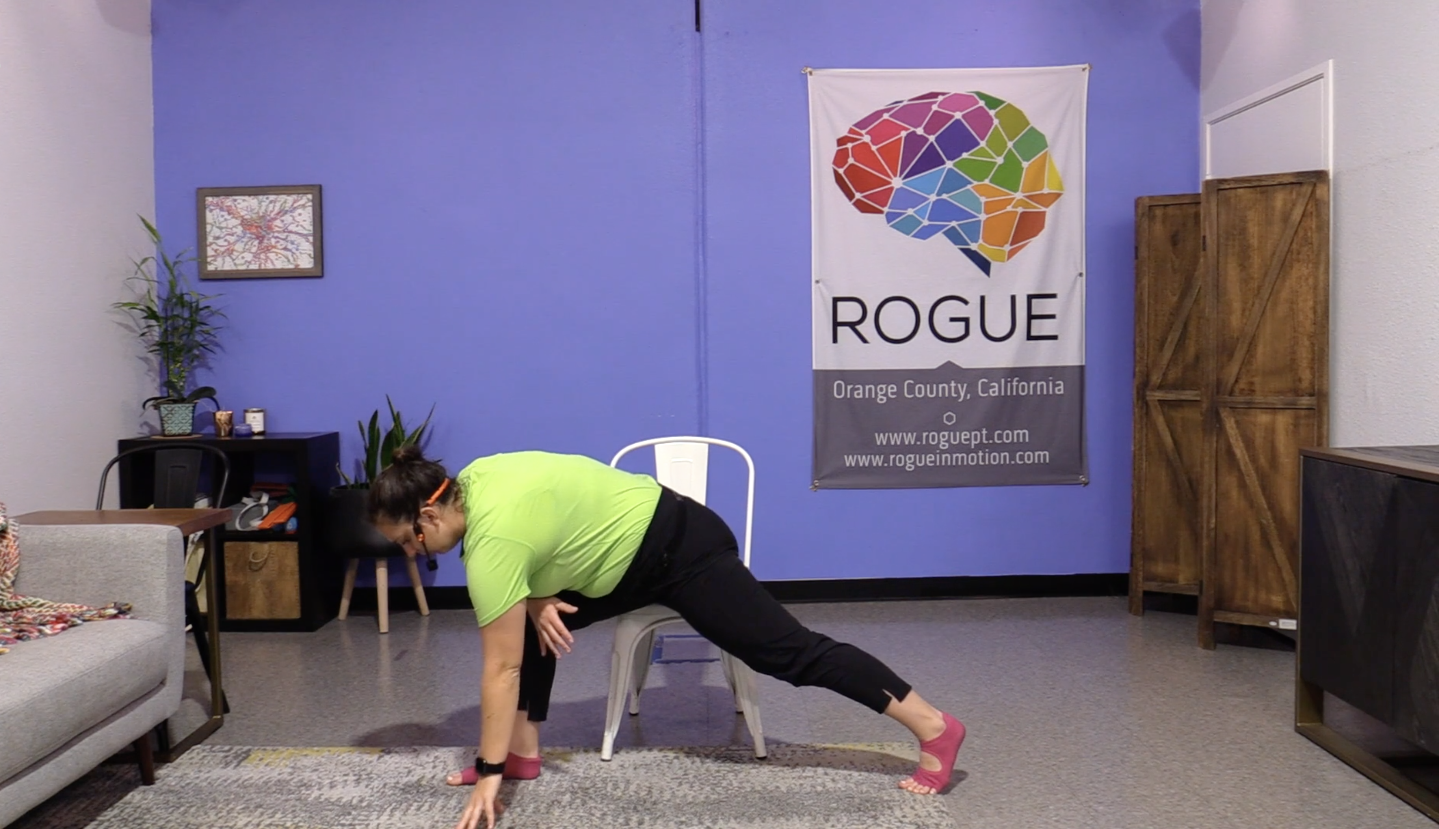 4-13-23 PWR! Moves - Thursday - Balance + Posture Week with Julia!