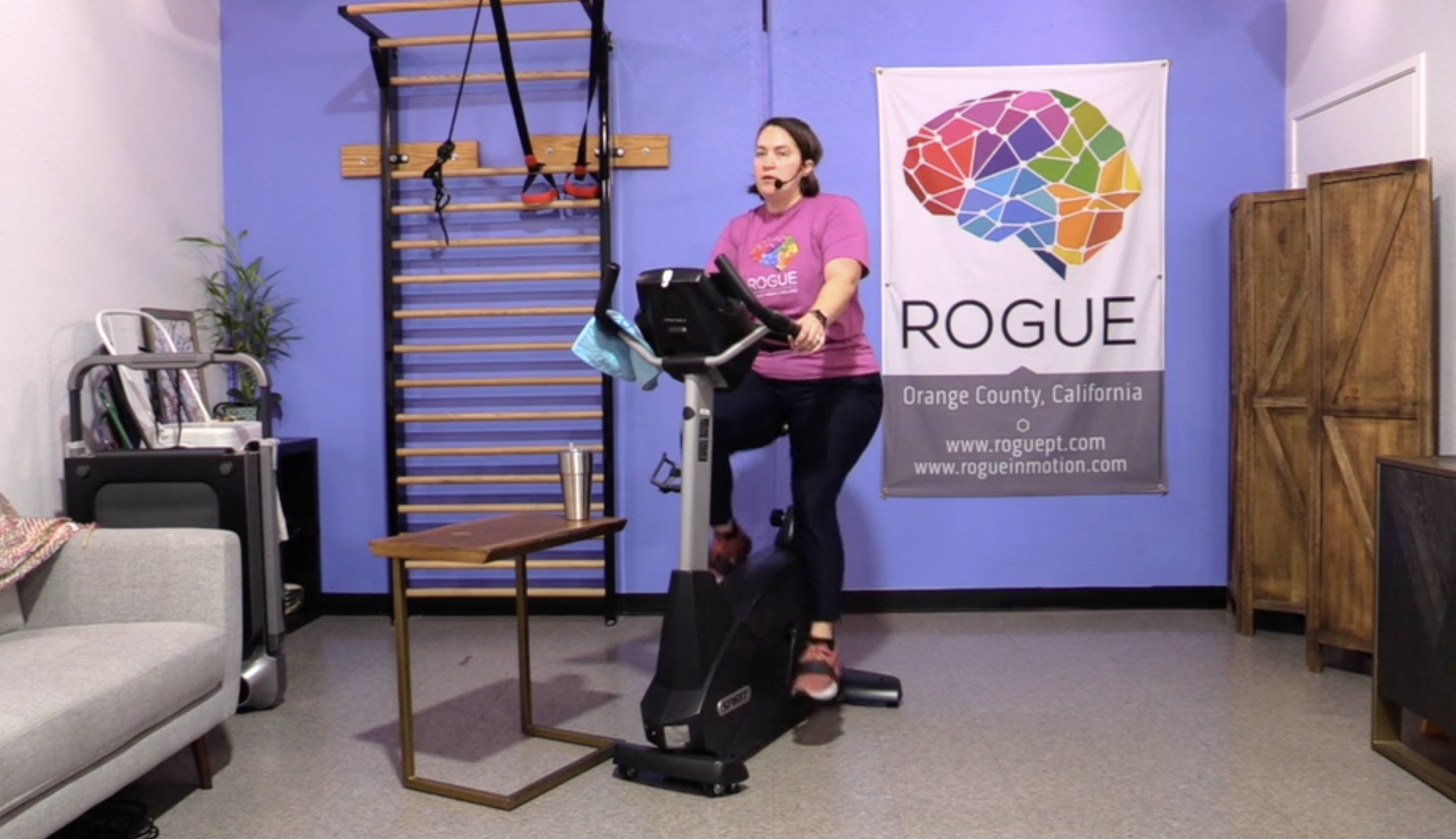 11-25-24 Cardio ~ Monday ~ 40 Minutes of Intervals with Alyx!