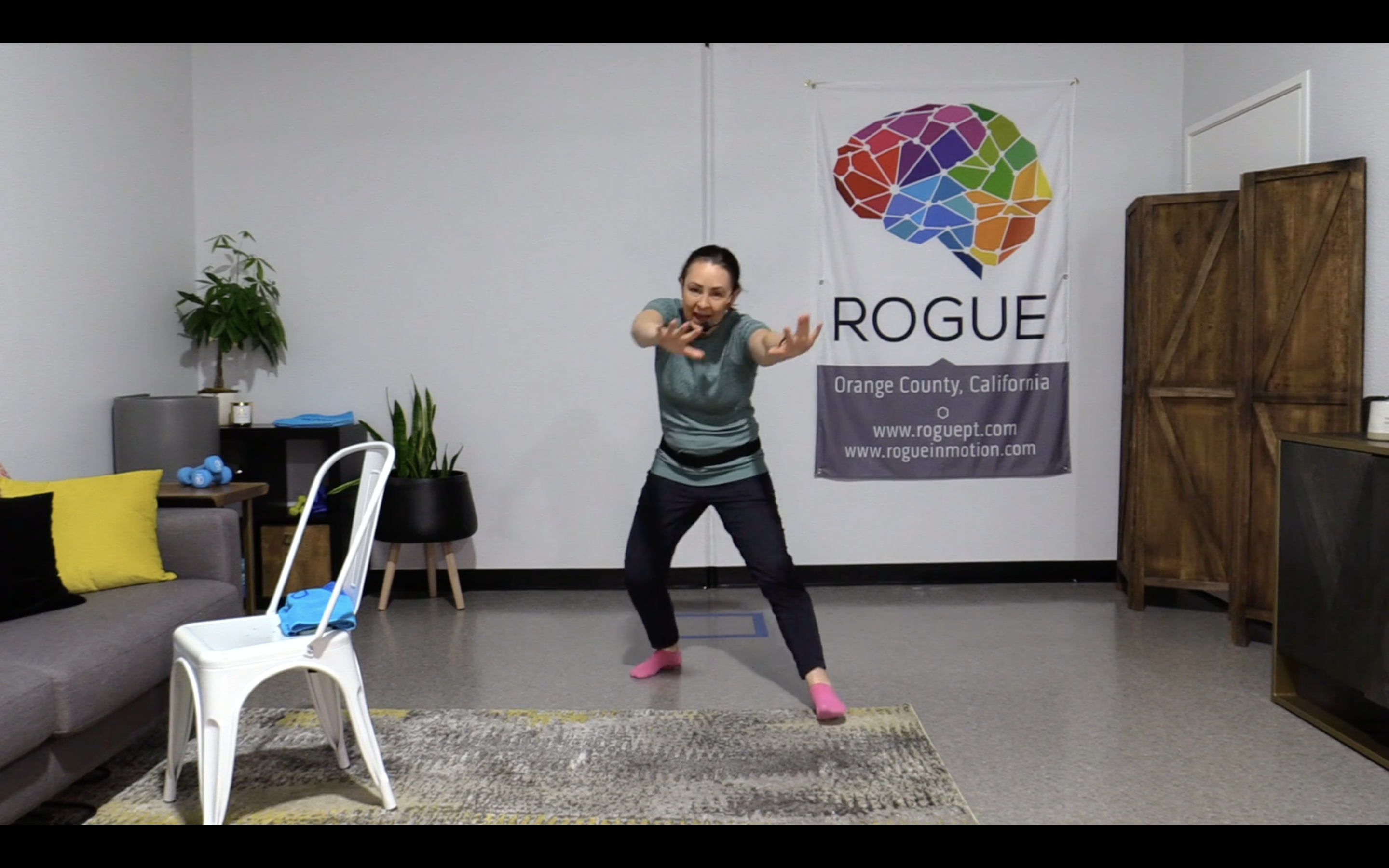 4-3-21 PWR! Moves - Stretchy Saturday!