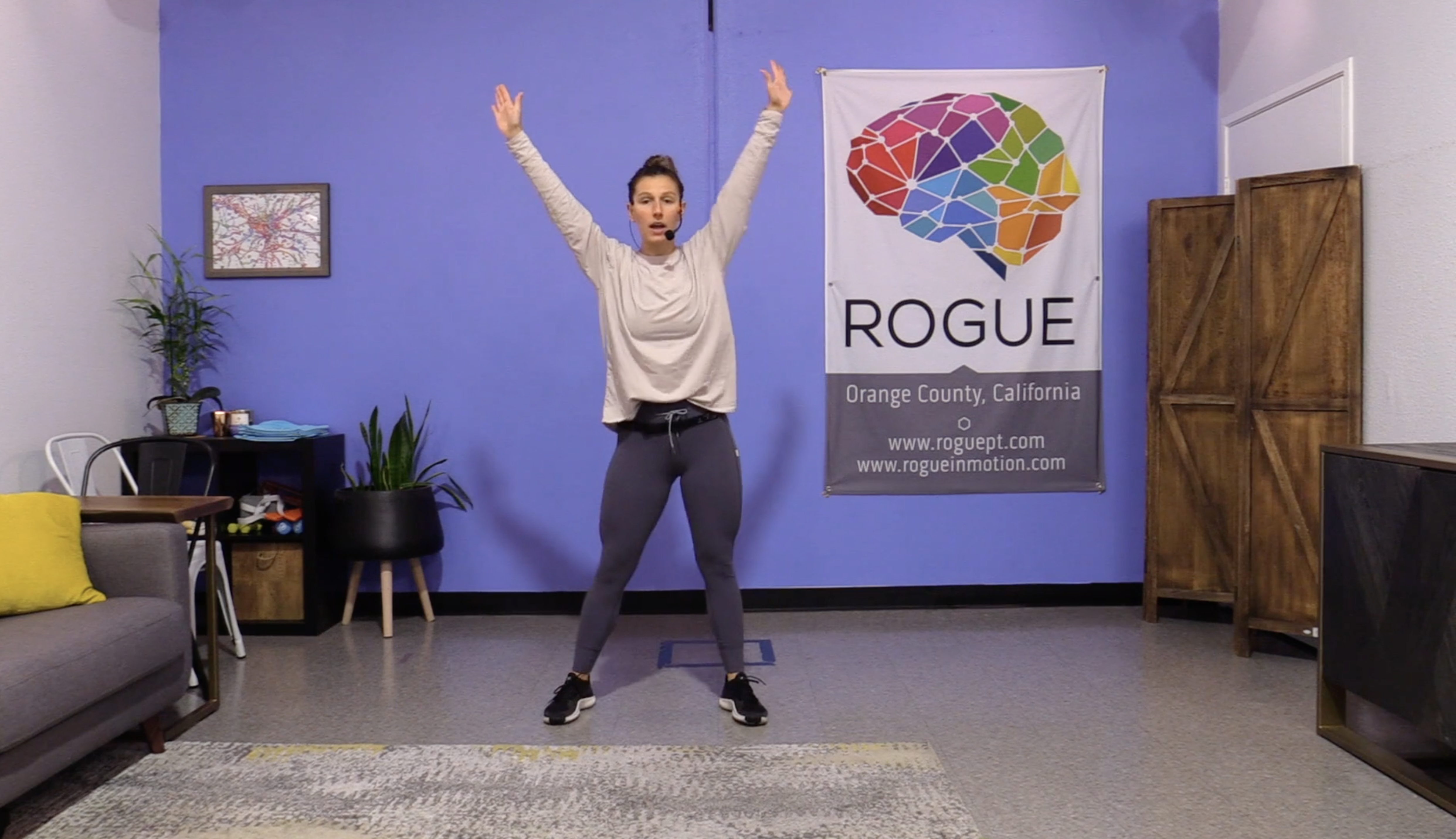 12-2-22 Dance - Holiday Music with Leann!