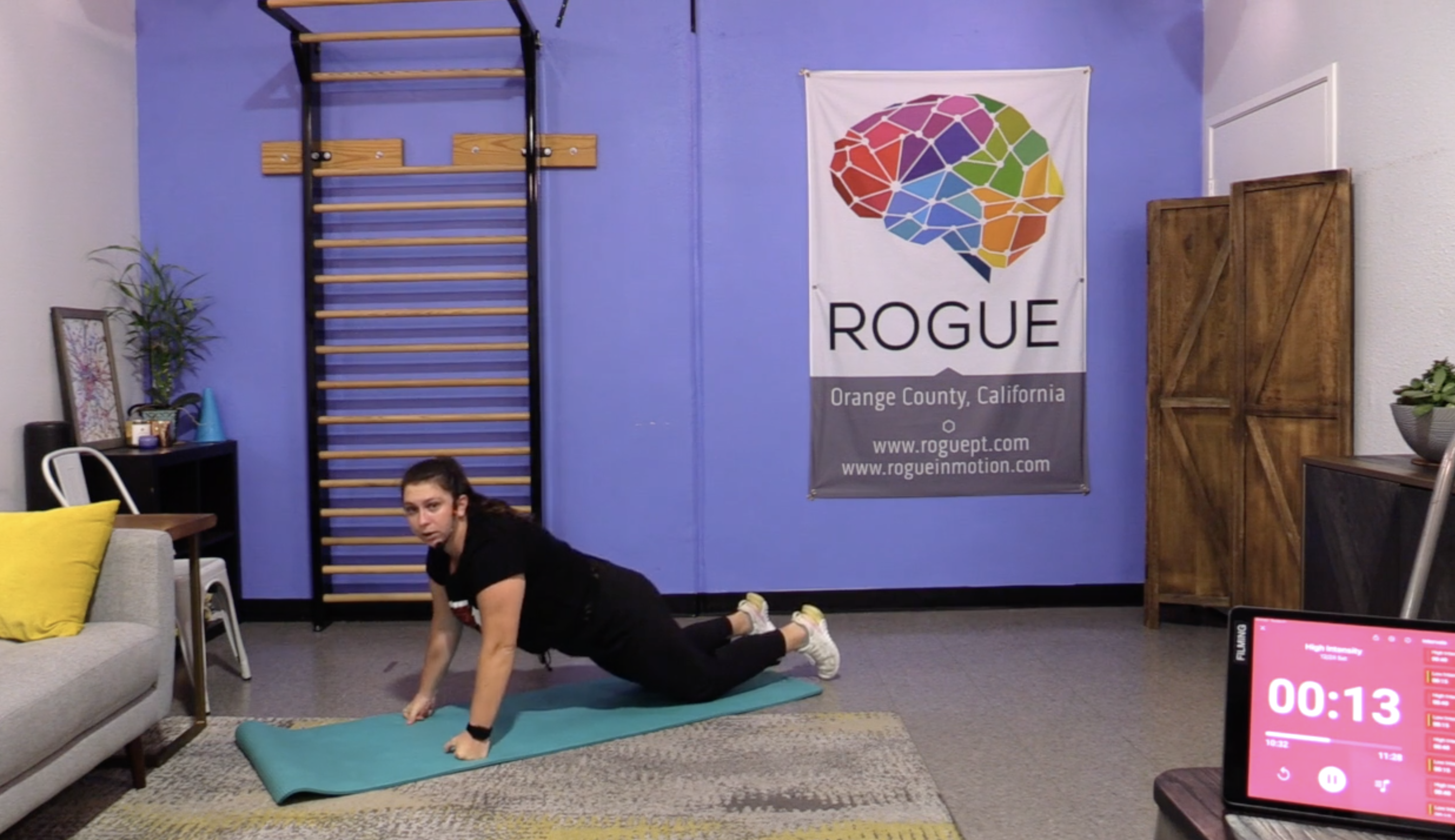 12-21-23 Boxing ~ Thursday ~ Flexibility Week with Julia!