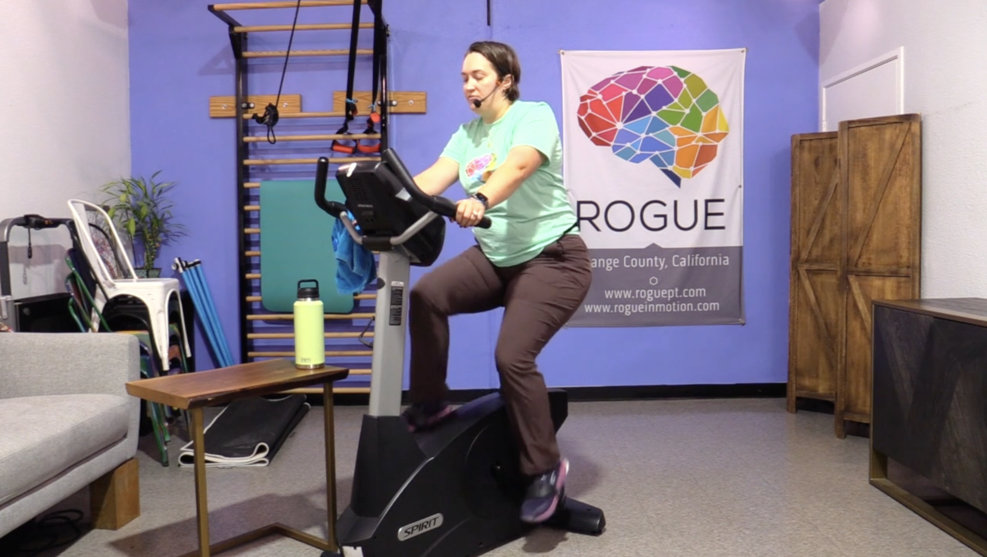 11-10-25 Cardio ~ Monday ~ 40 Minutes of Intervals with Alyx!