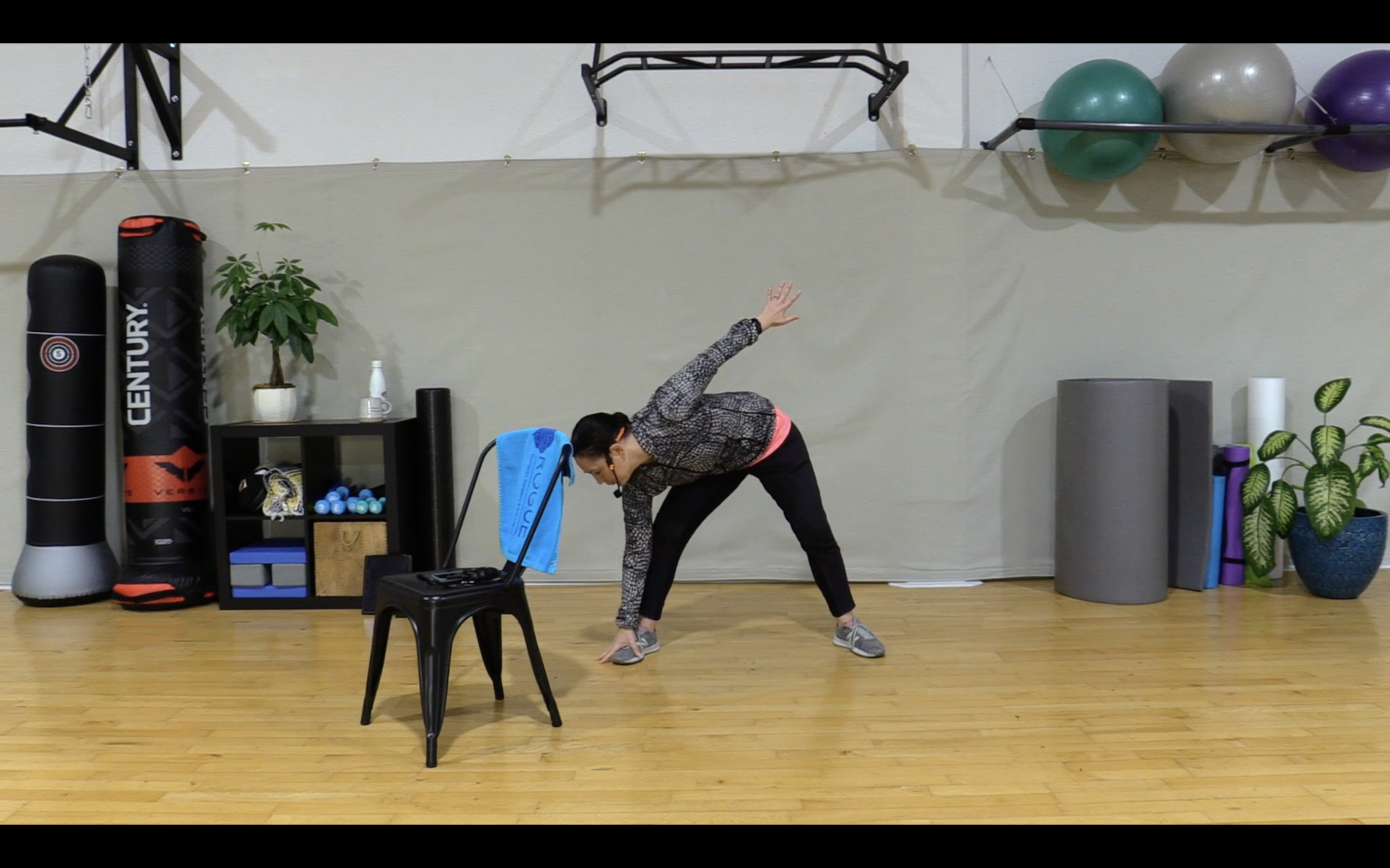 11-14-20 PWR Moves - Saturday Stretch!