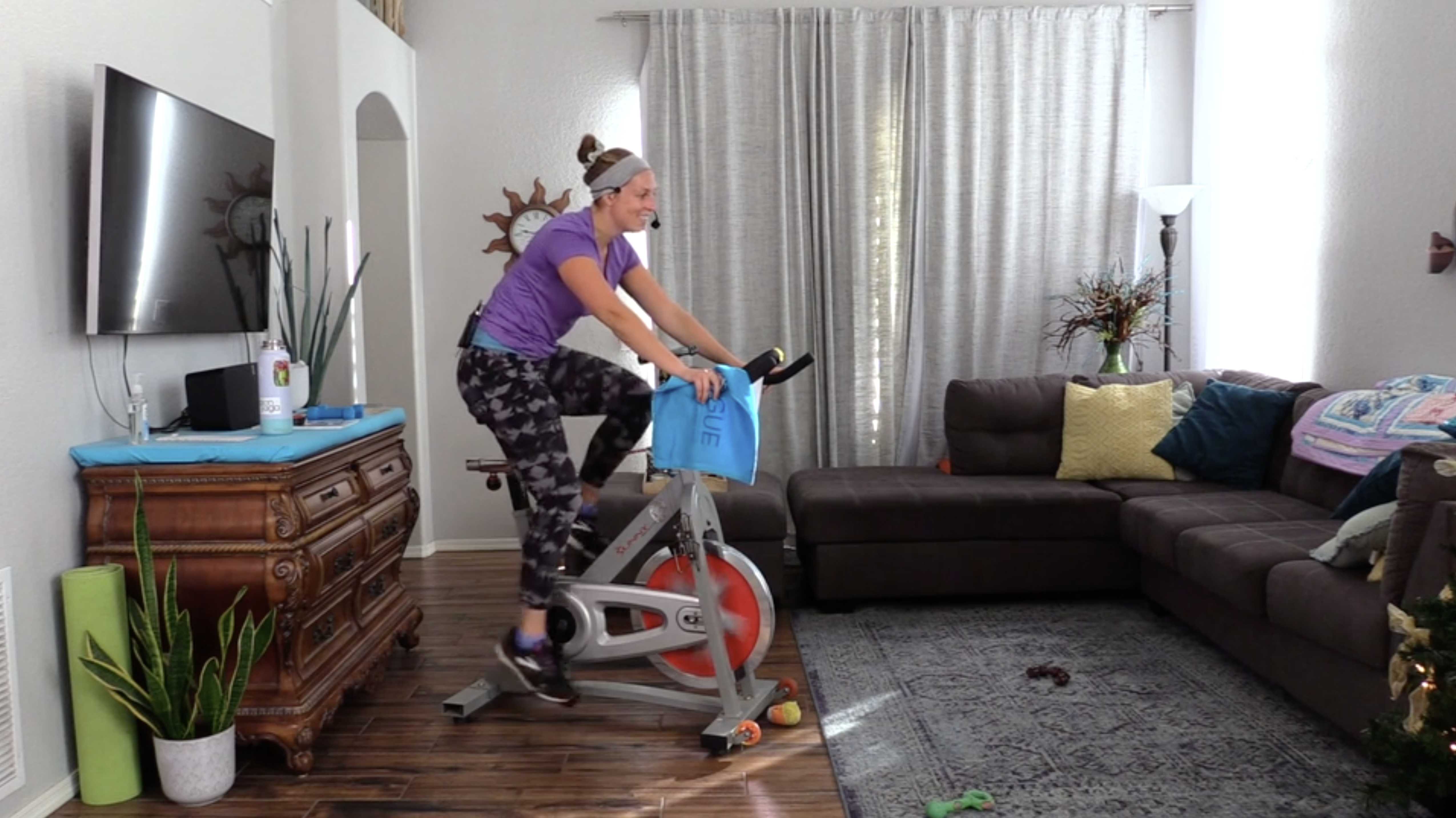 12-17-21 Cardio -- with facial expression work! :) 