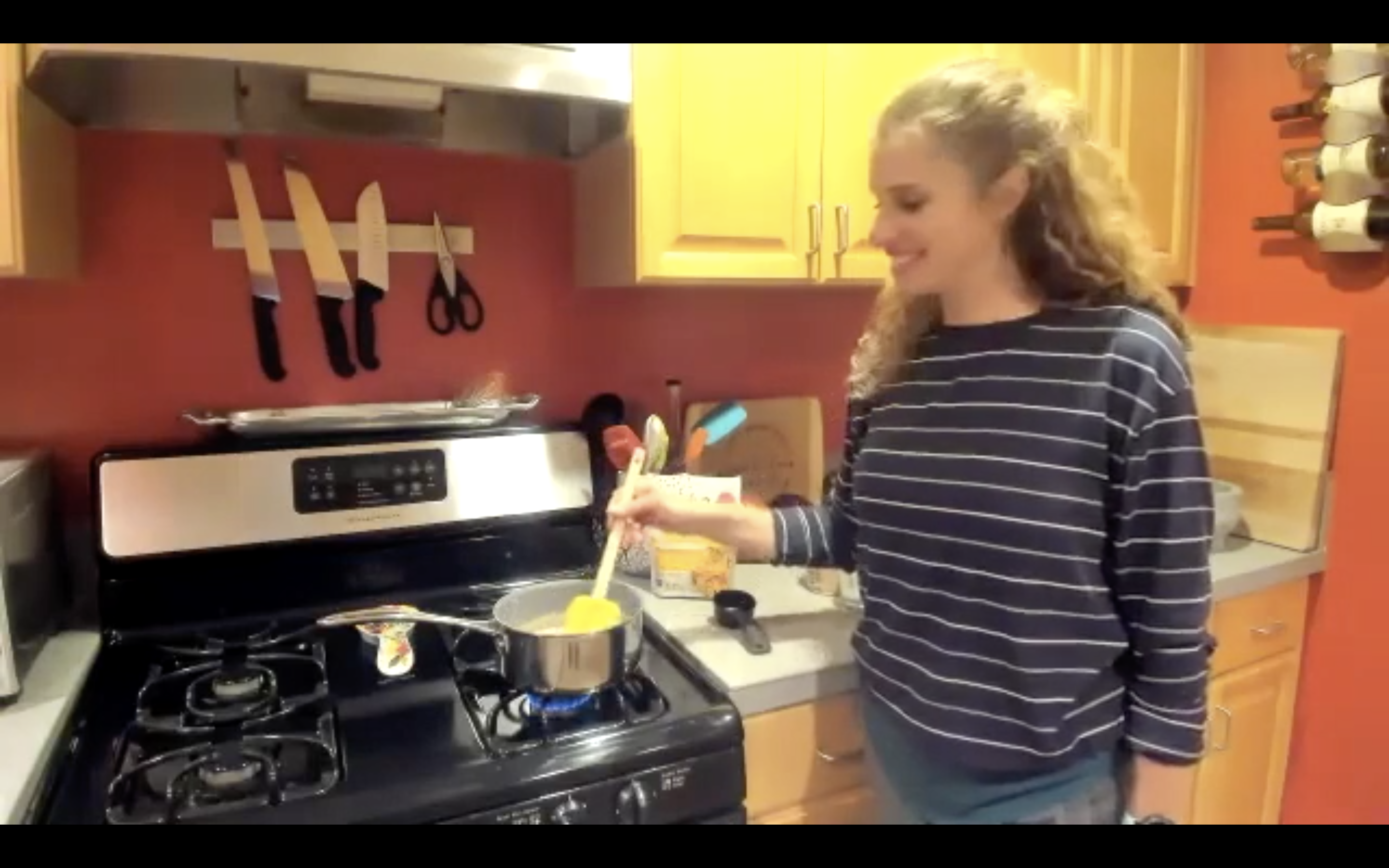Steamed Veggies, Tempeh, Potato & Kale Bowl and a 5 Minute Vegan Cheesy Sauce!