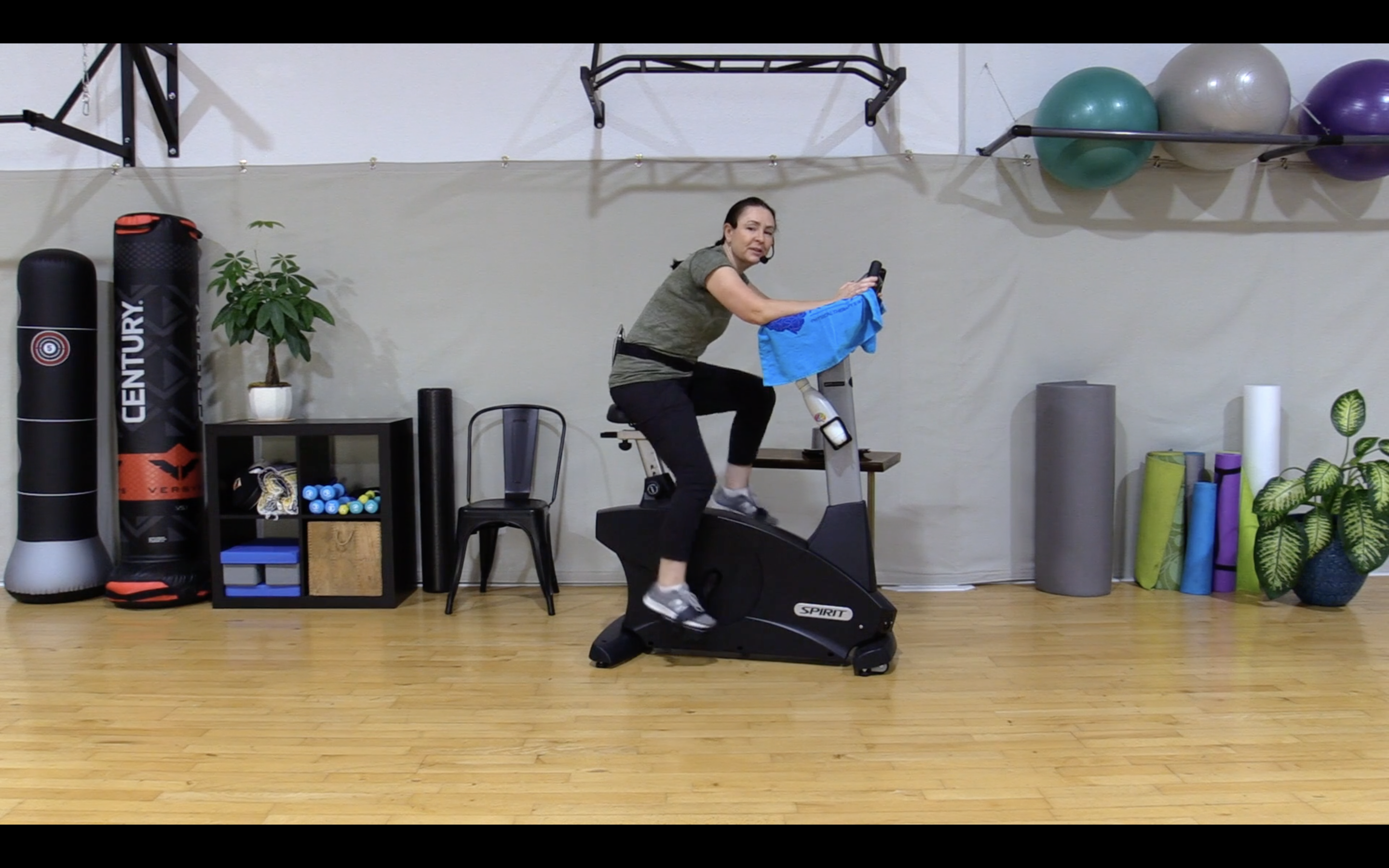 11-4-20 Cardio -- 40 Minutes with Intervals!