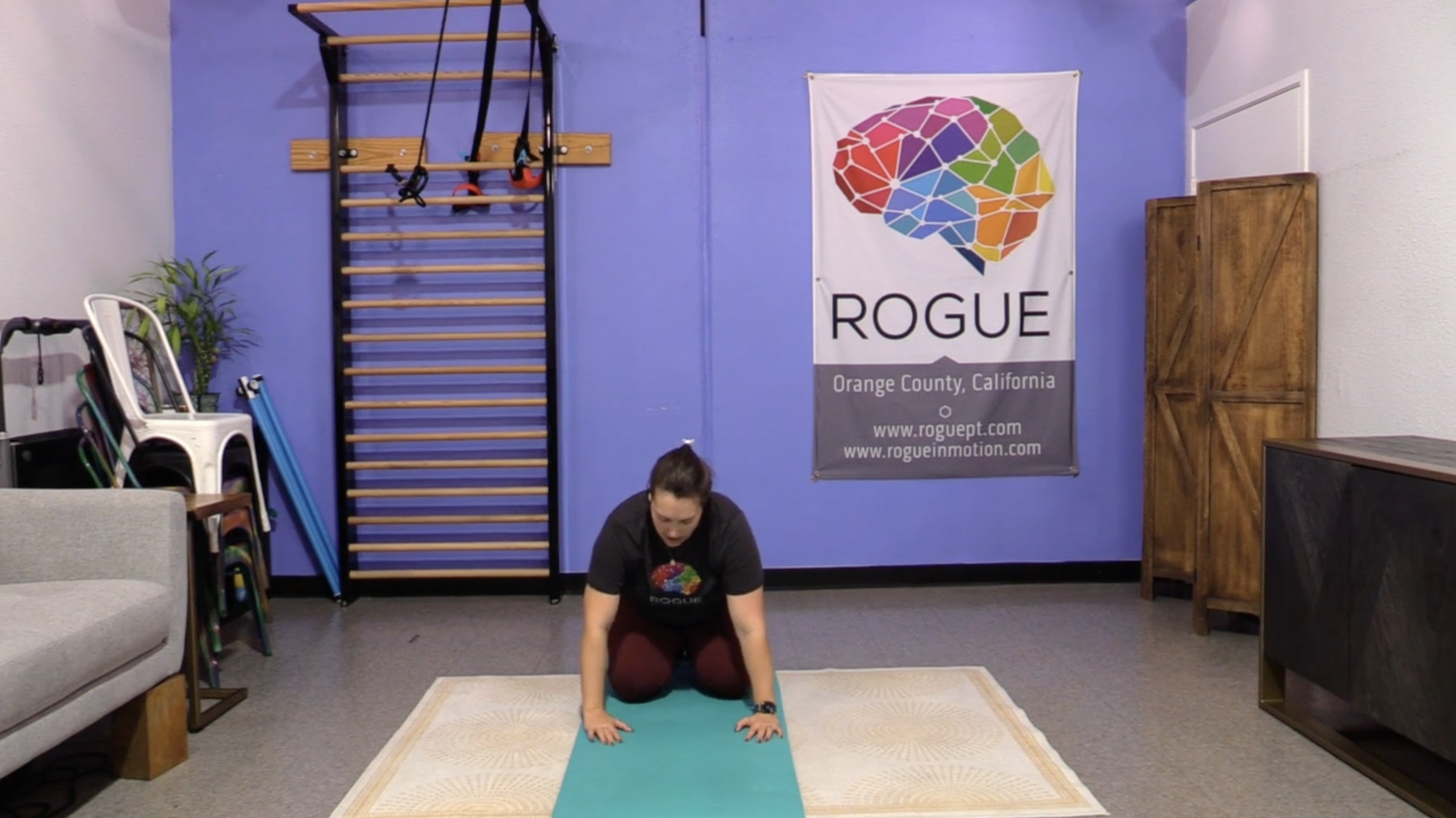 12-5-25 PWR! Moves ~ Friday ~ 15 Minutes ~ Floor Mobility with Alyx!