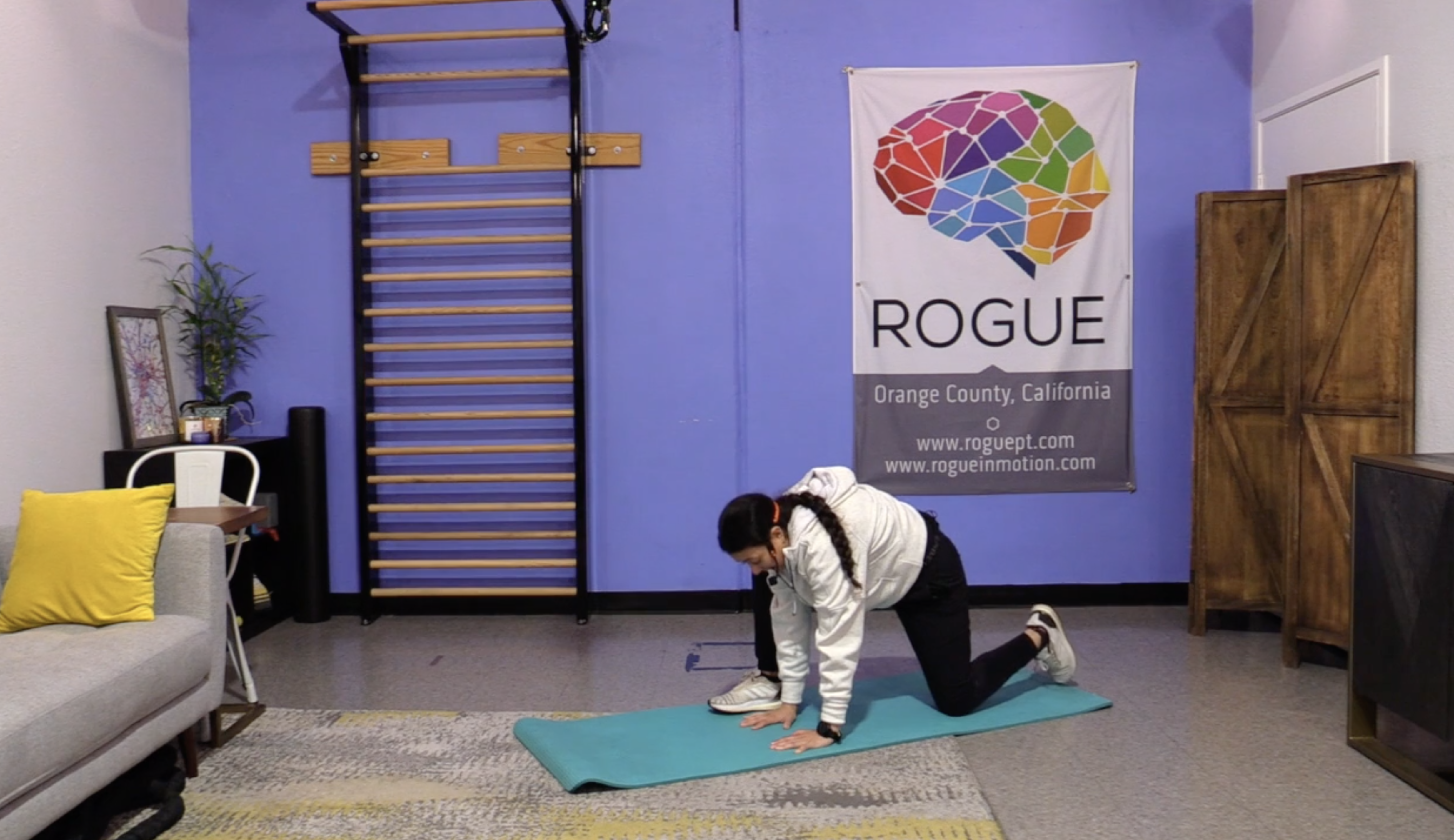 August 2023 ~ Half Kneel Lift Off ~ Exercise of the Month