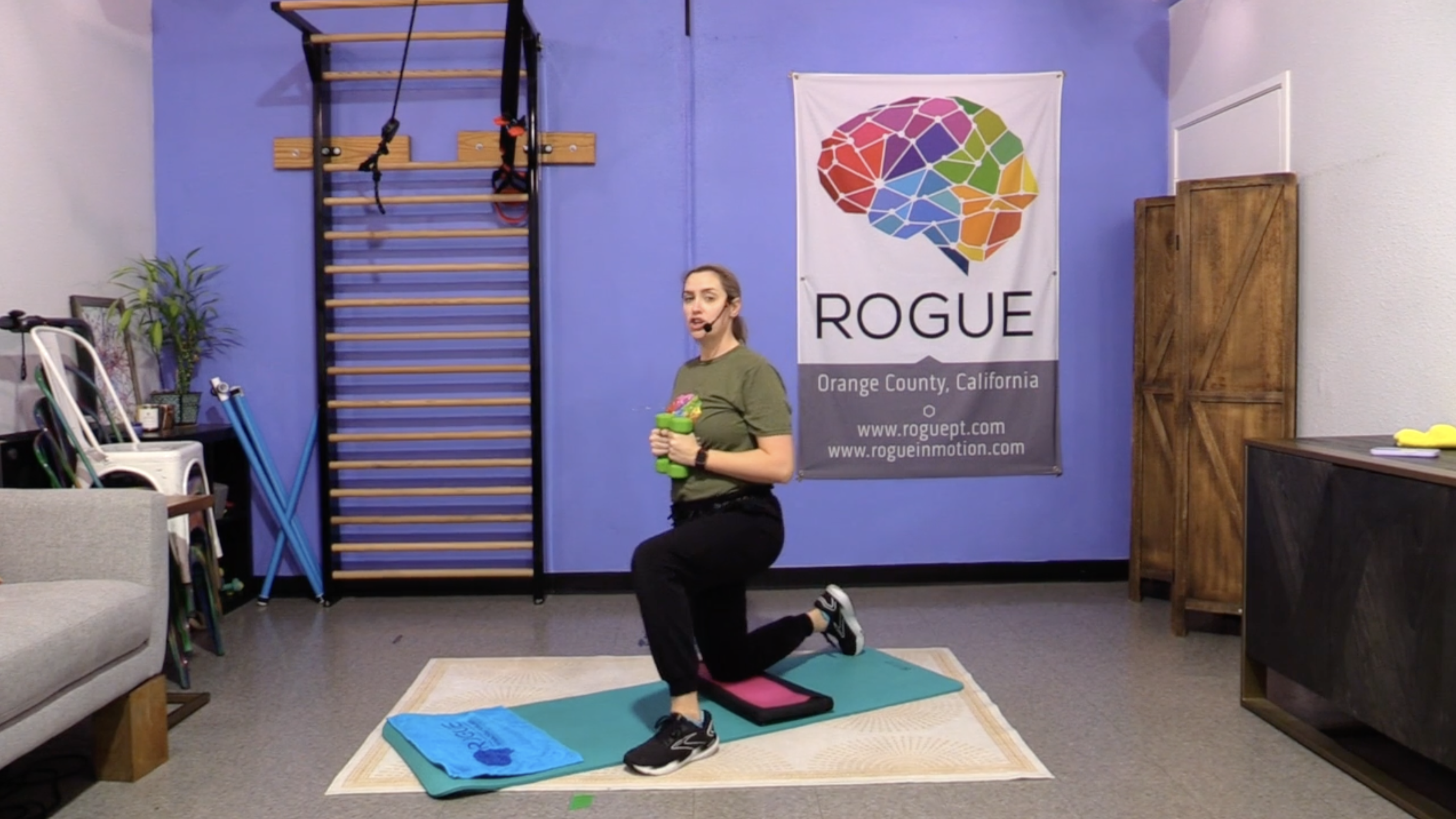 11-21-25 PWR! Moves Friday ~ 15 Minutes ~ Strength Week on the Floor with Marie!