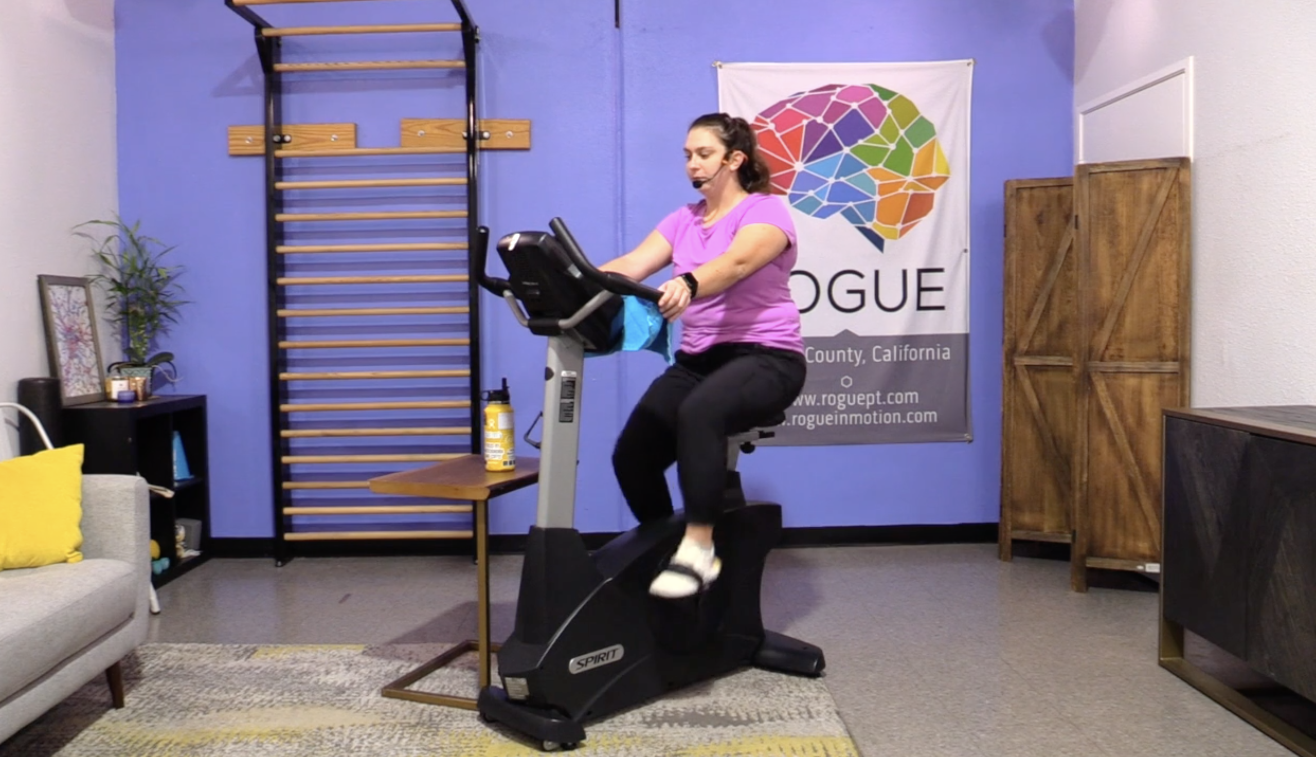 1-15-24 Cardio ~ Monday ~ 35 Minutes of Intervals with Julia!