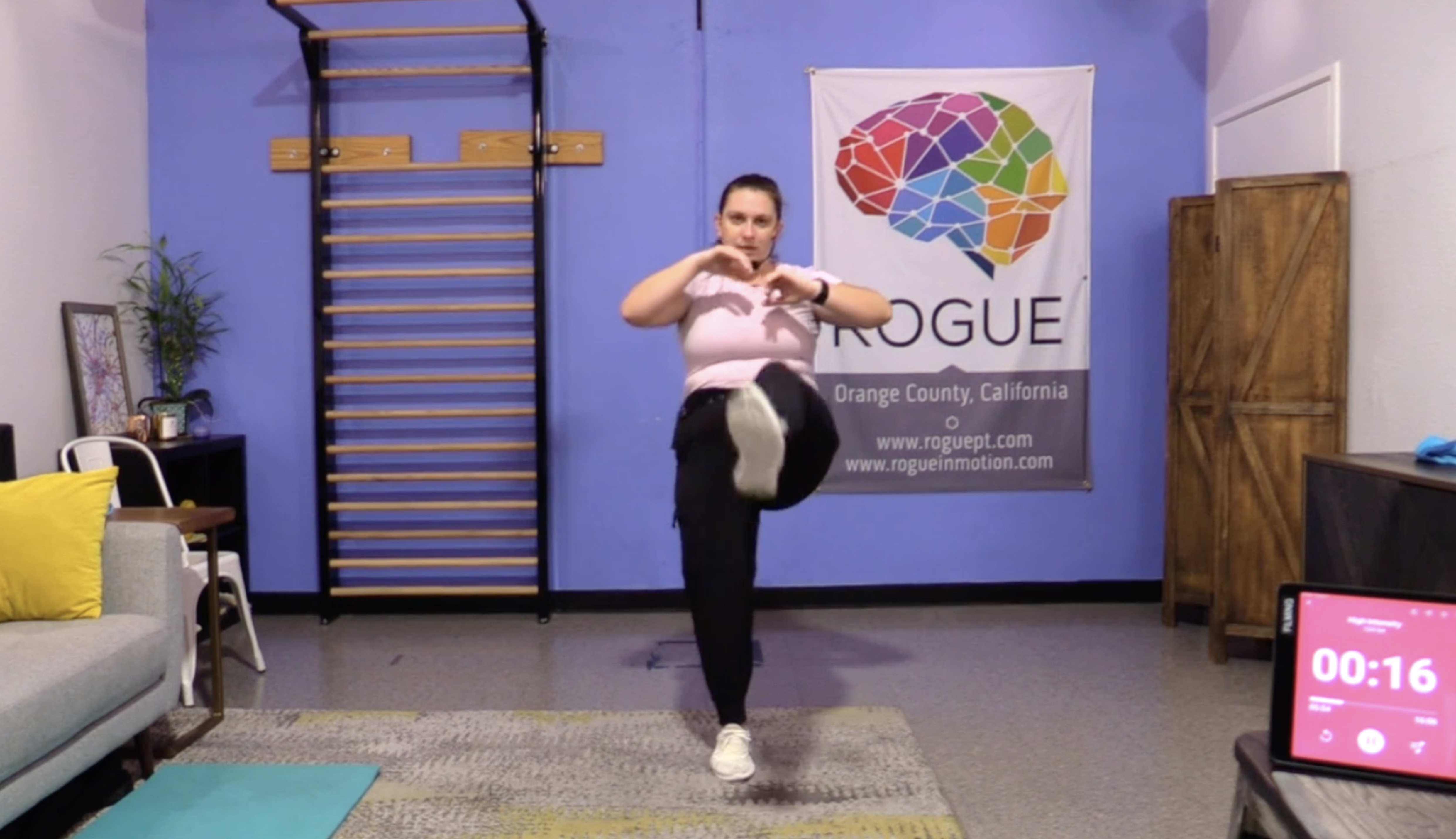 4-11-24 Boxing ~ Balance + Posture Week with Julia!