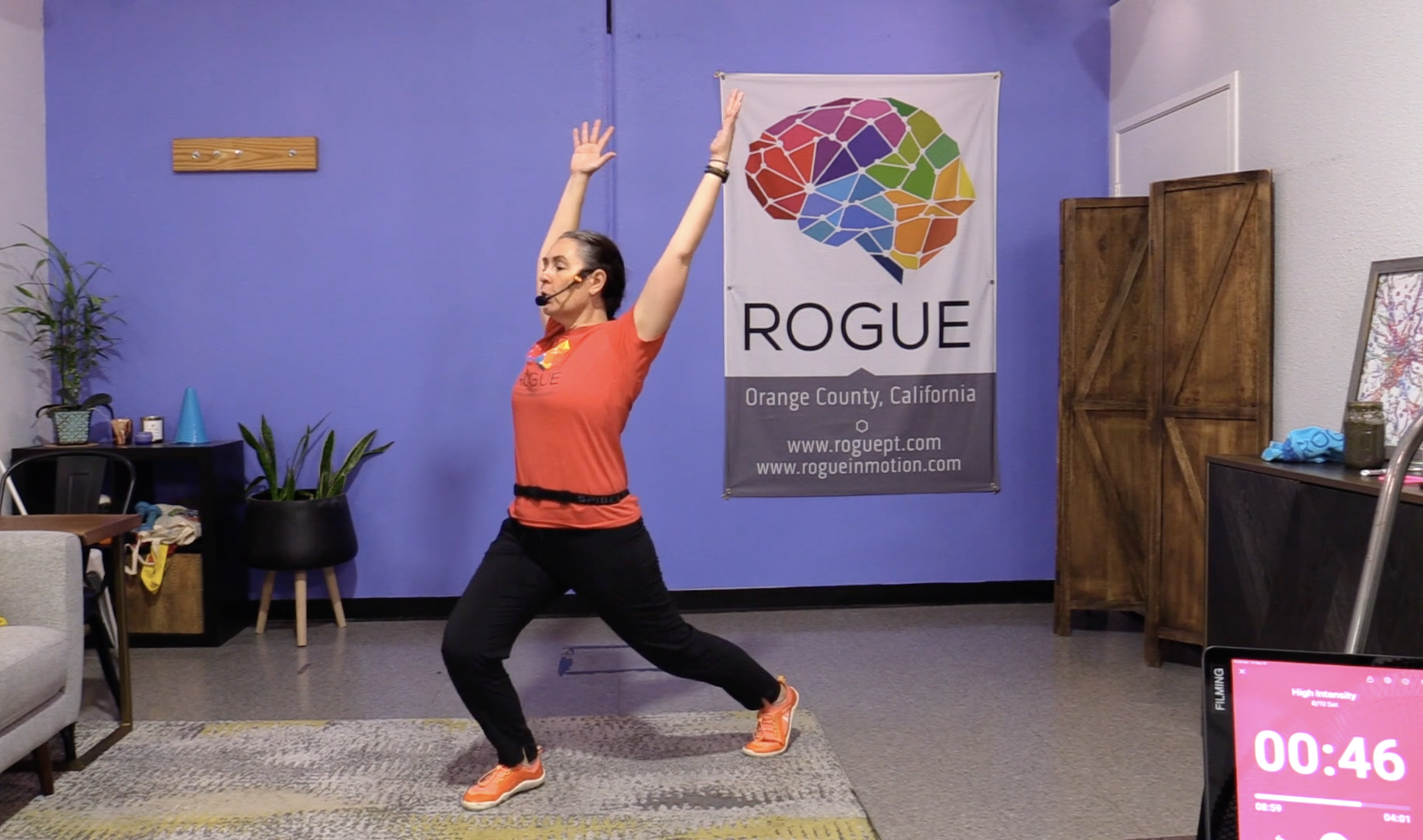9-15-23 HIIT ~ 30 Minutes ~ Balance + Posture Week with Claire!