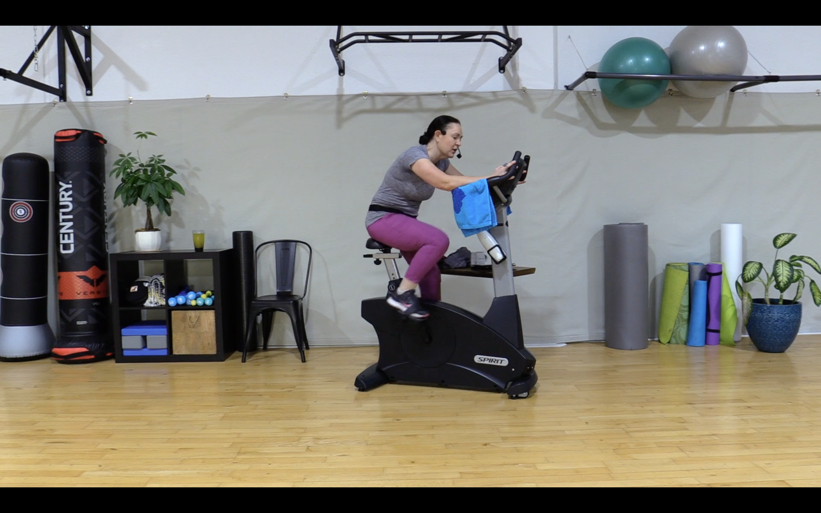 12-2-20 Cardio -- 40 Minutes with Intervals!